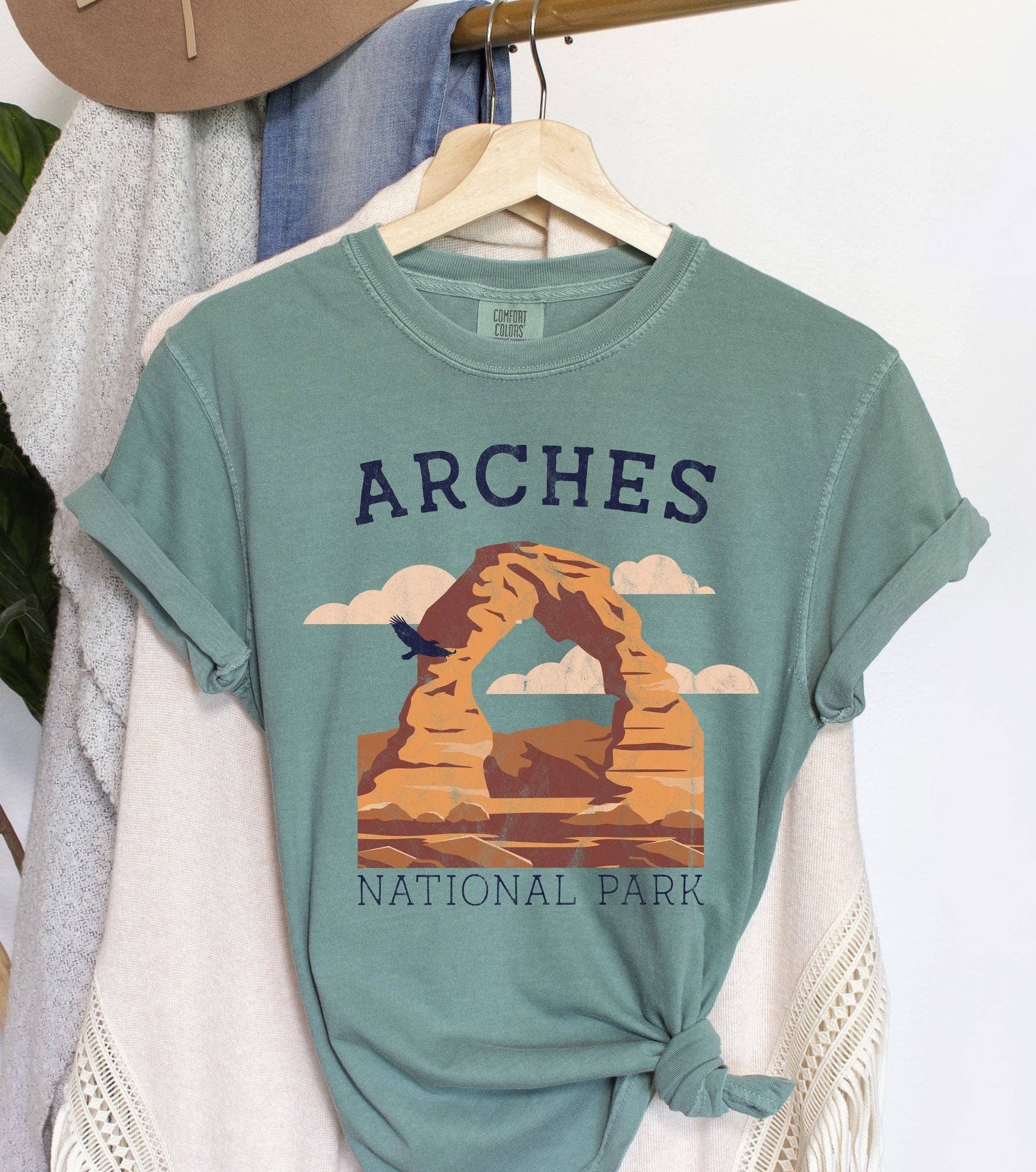 Arches National Park Bl Vintage T-Shirt