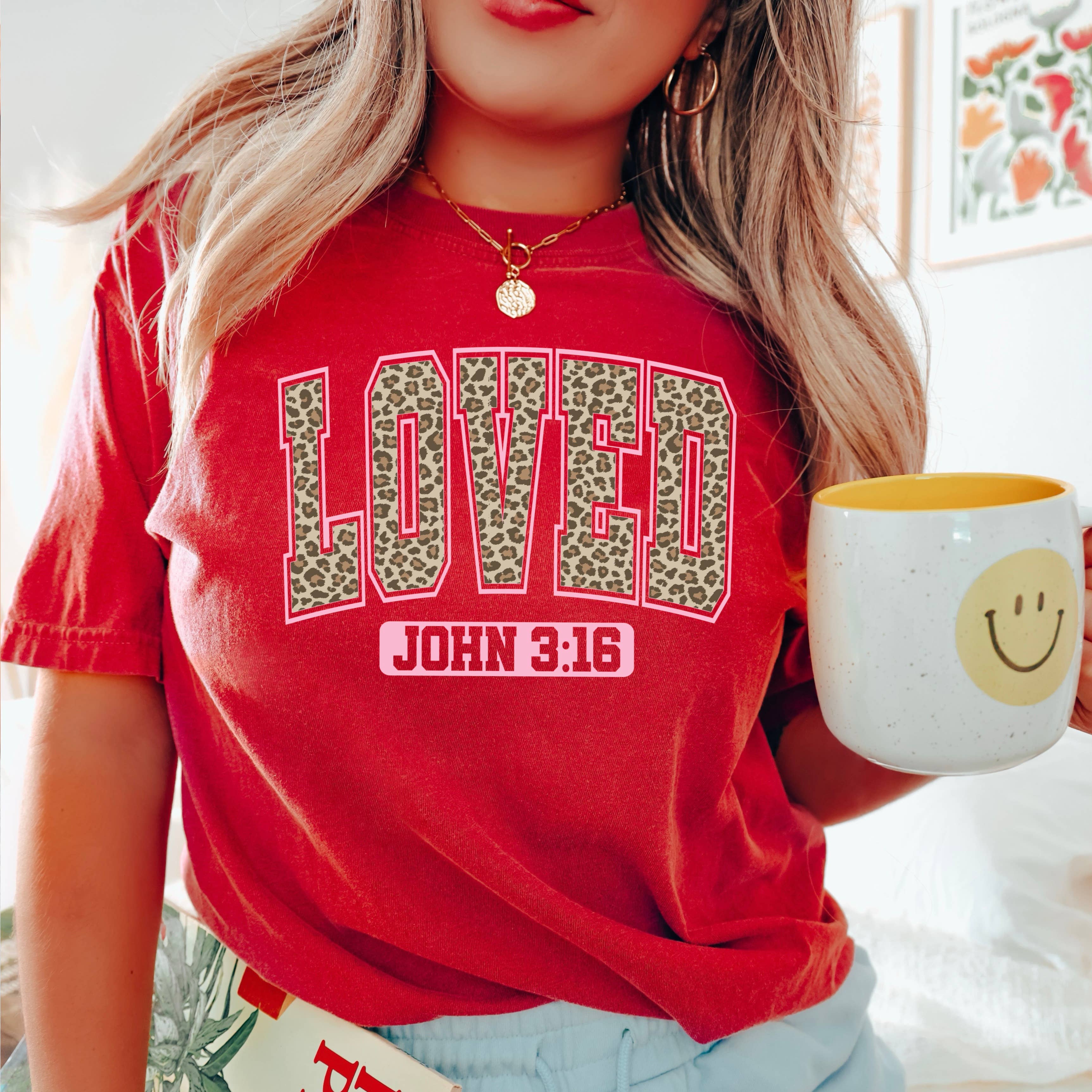 Leopard Loved Valentine’S Day Shirt | Comfort Colors