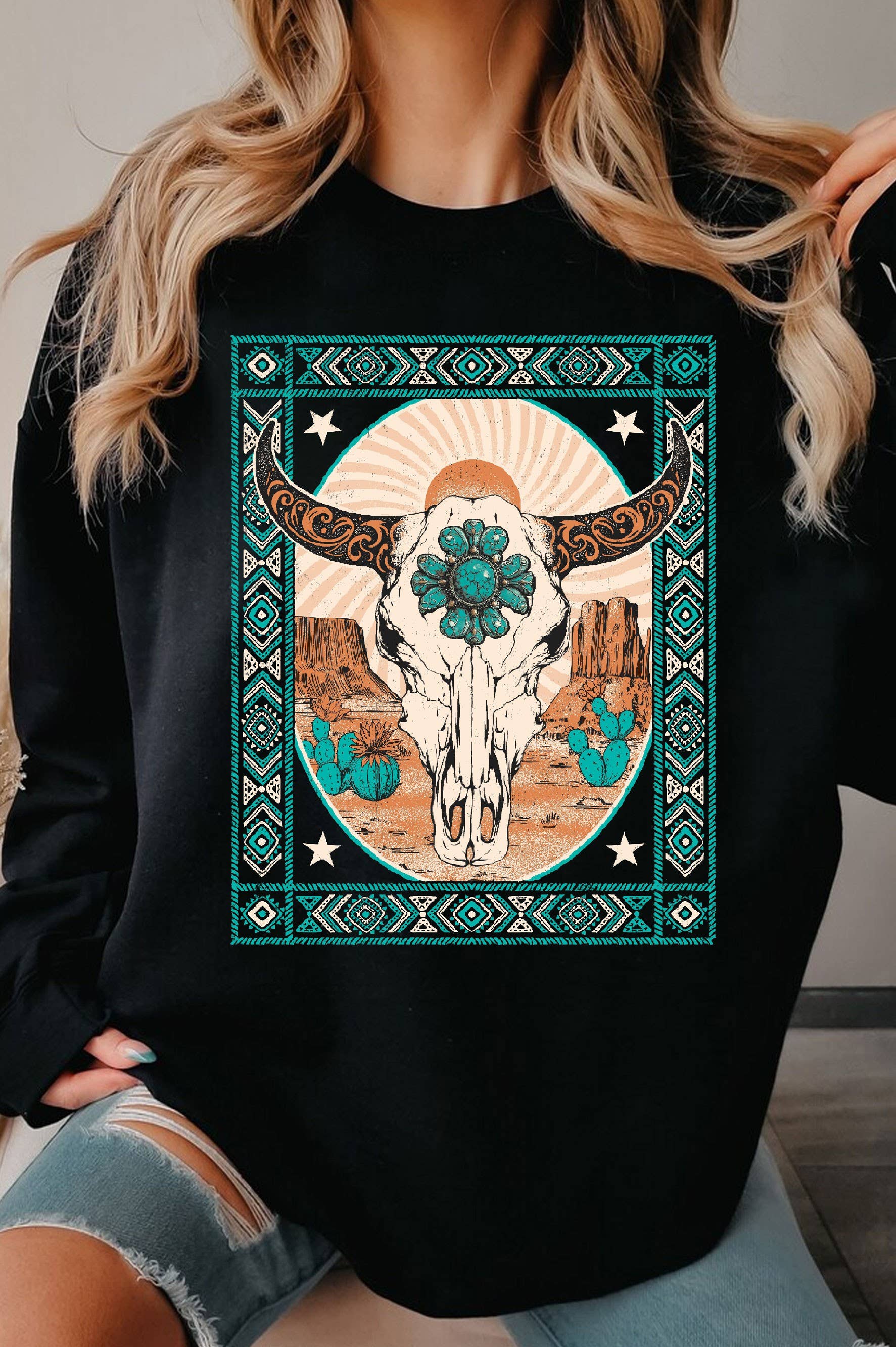 Desert Cowskull Graphic Brushed Sweatshirts