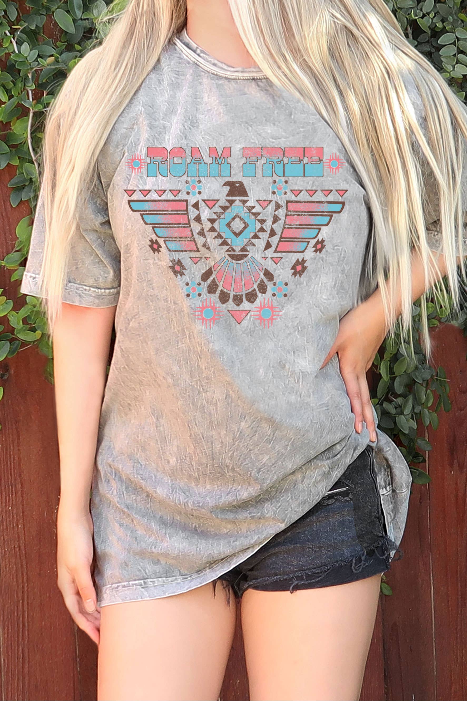 Roam Free Mineral Oversize Graphic Tshirts