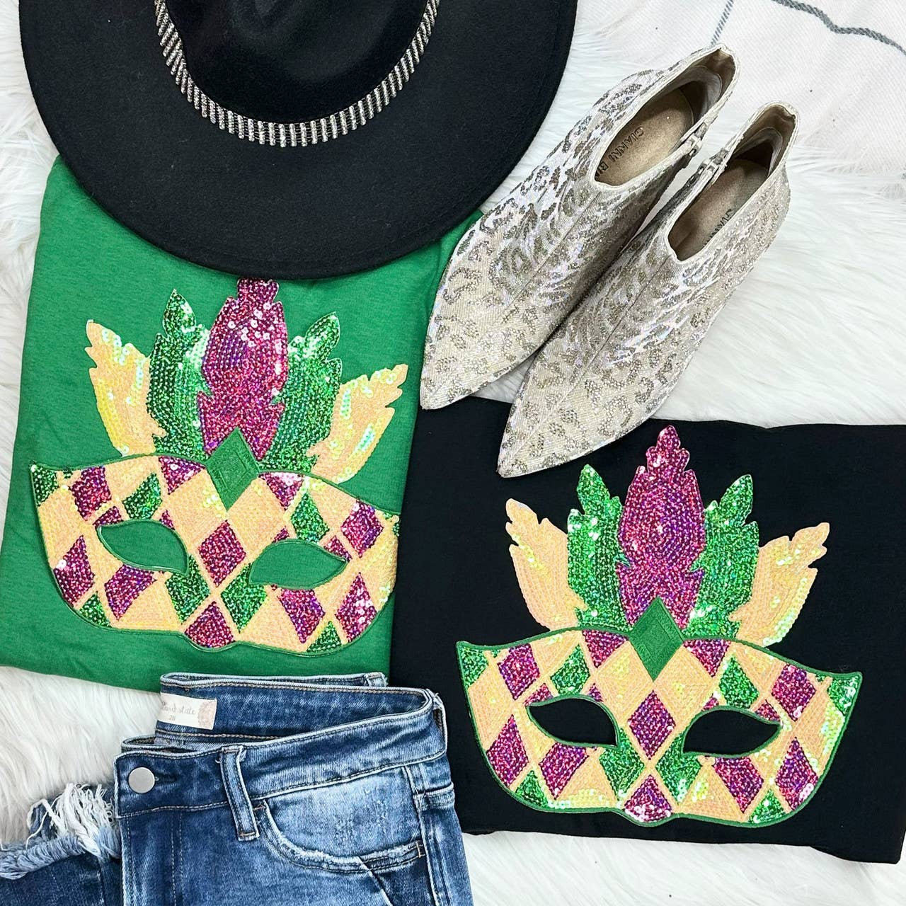 Mardi Gras Mask Sequin Patch Everyday Tee