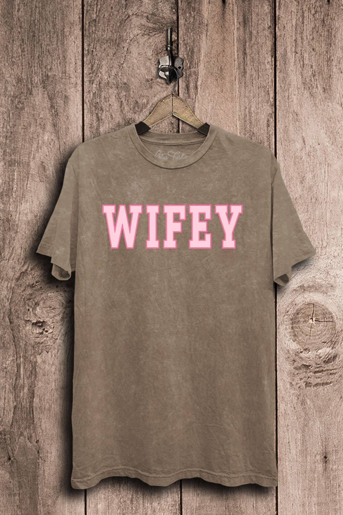 Wifey Graphic Top