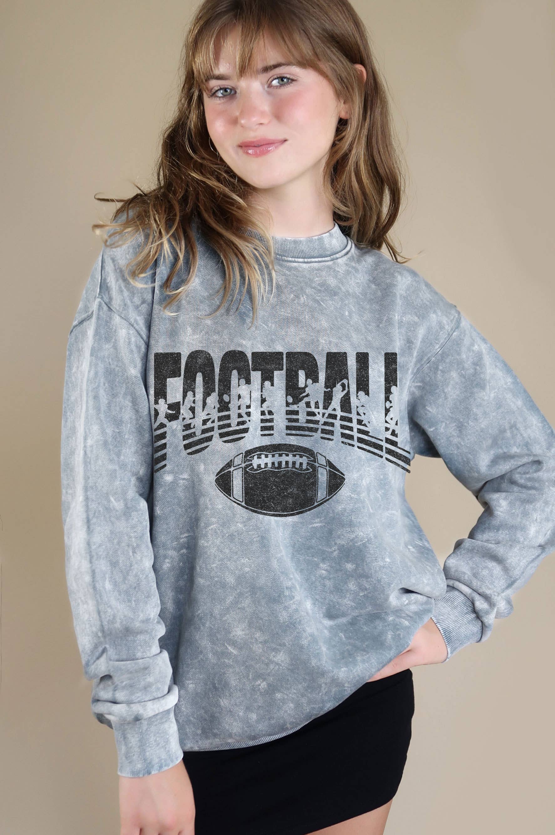 Football Player Silhouett Mineral Graphic Brushed Sweatshirt