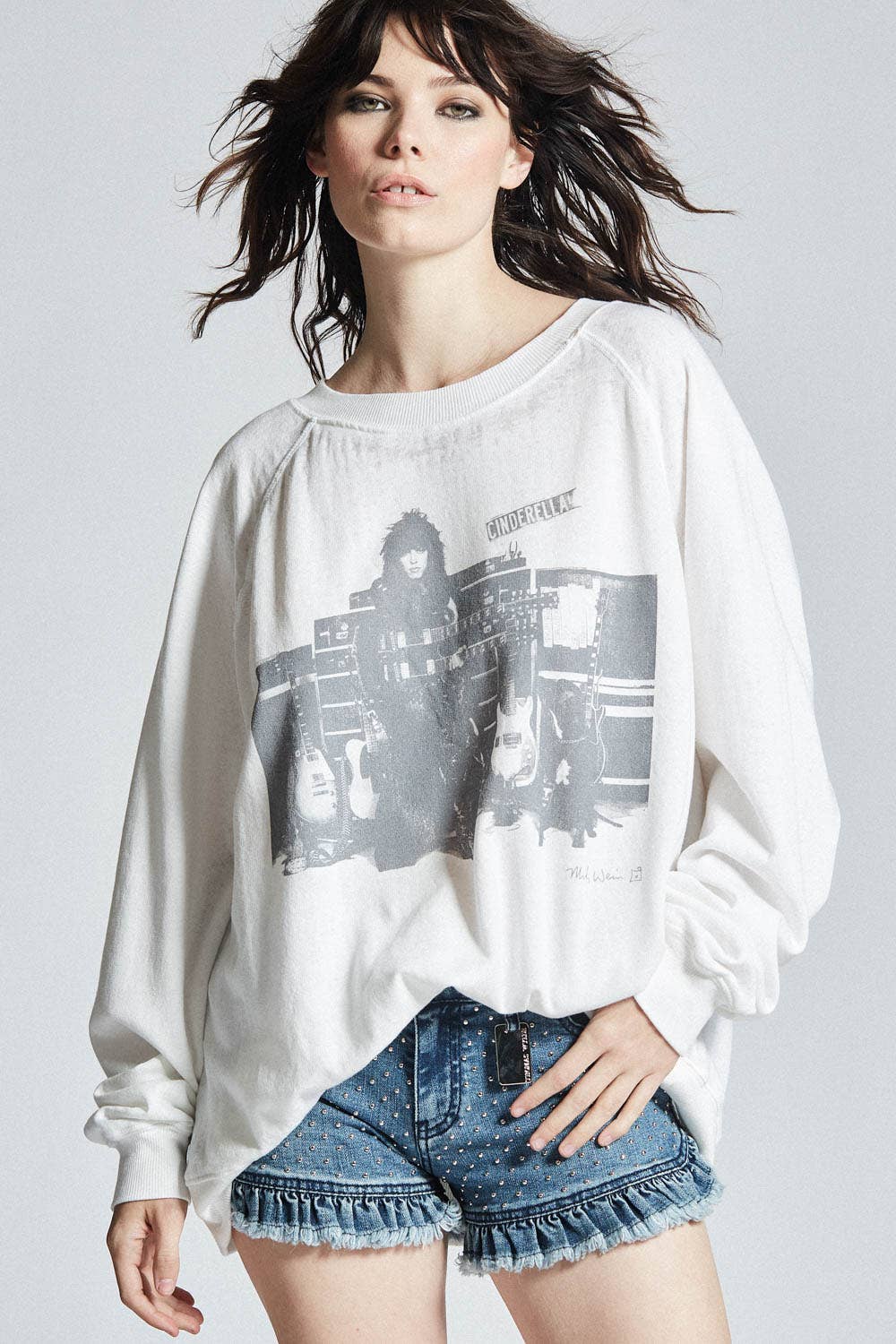 301789 - 830 the Decade That Rocked Ls Sweatshirt