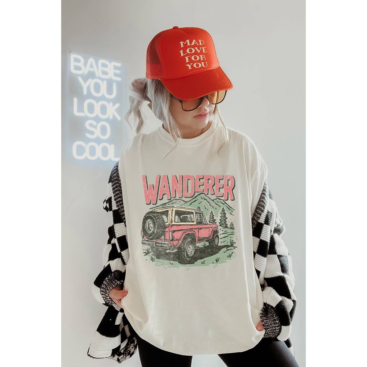 Wanderer  Vintage Graphic Oversized Tee