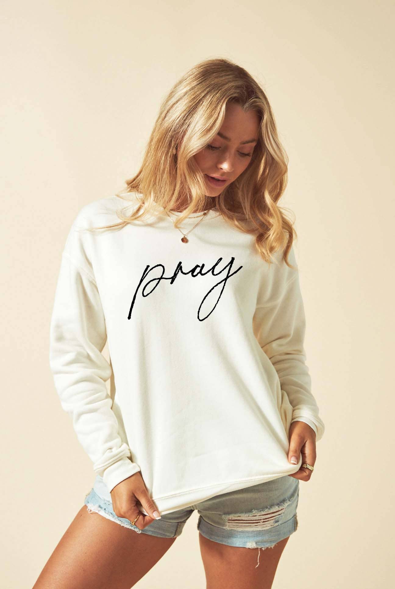 Pray Graphic Sweatshirt