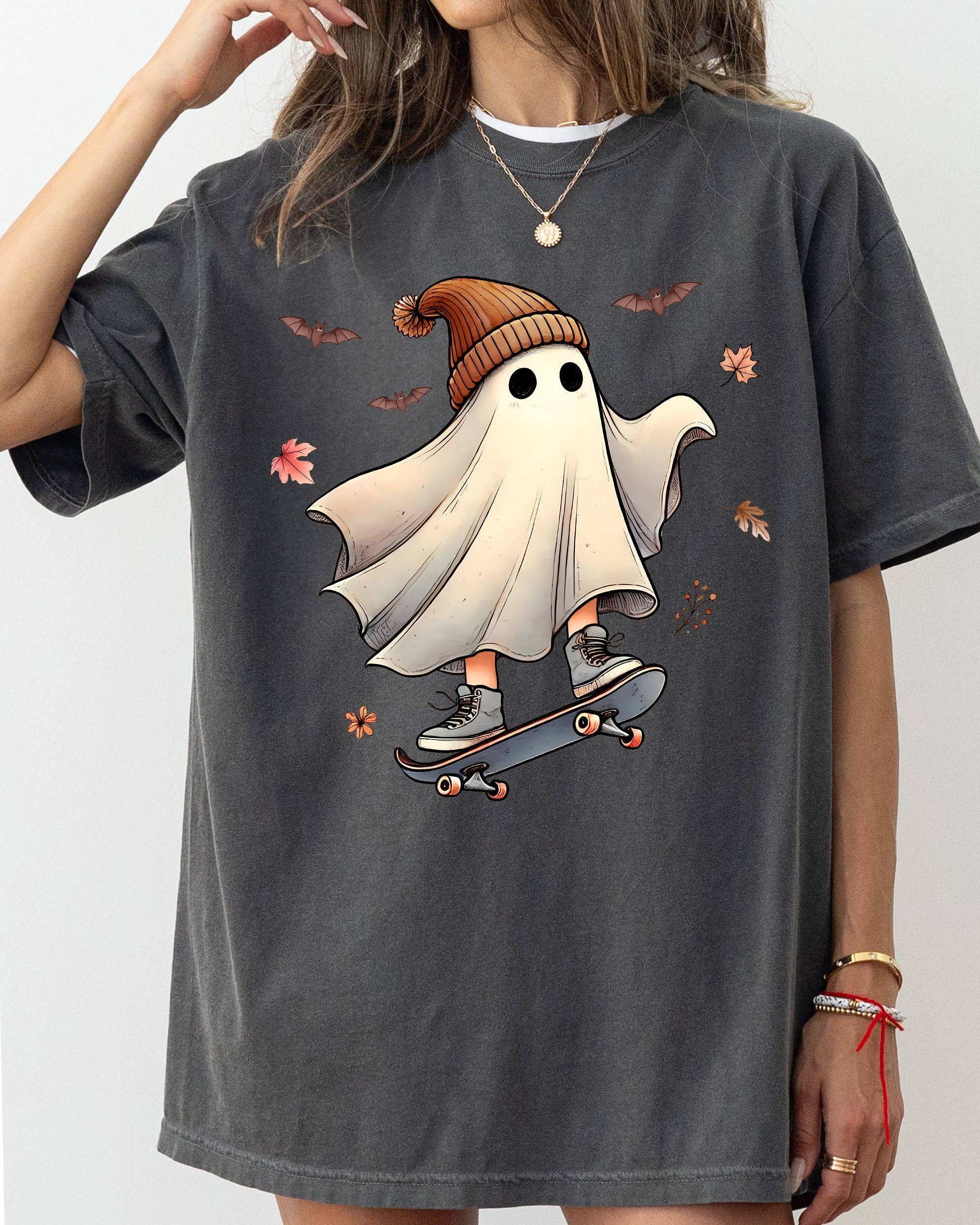 Skater Ghost, Pumpkin, Skeleton, Vintage, Halloween Tshirt