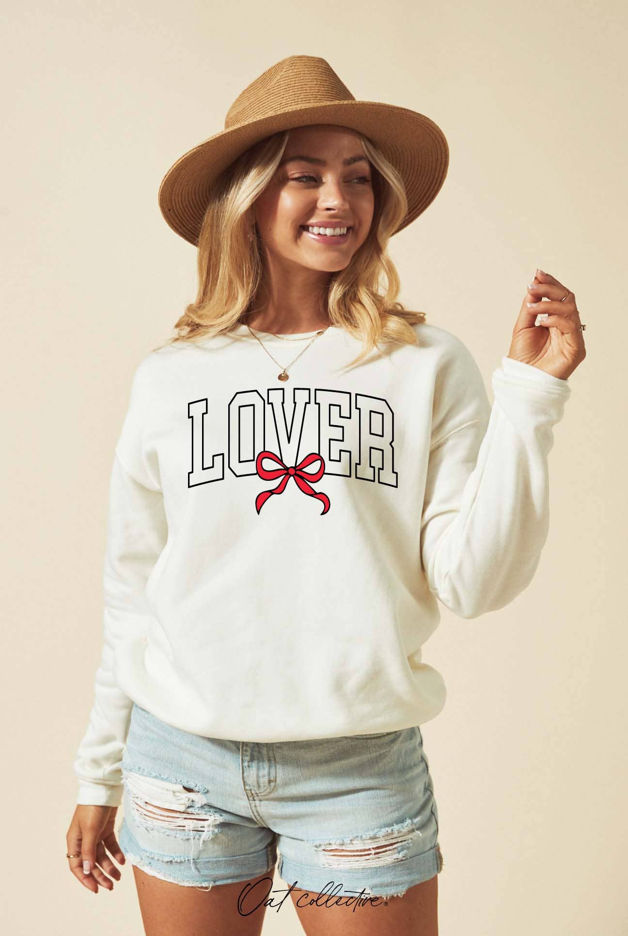 Lover Bow Graphic Sweatshirt