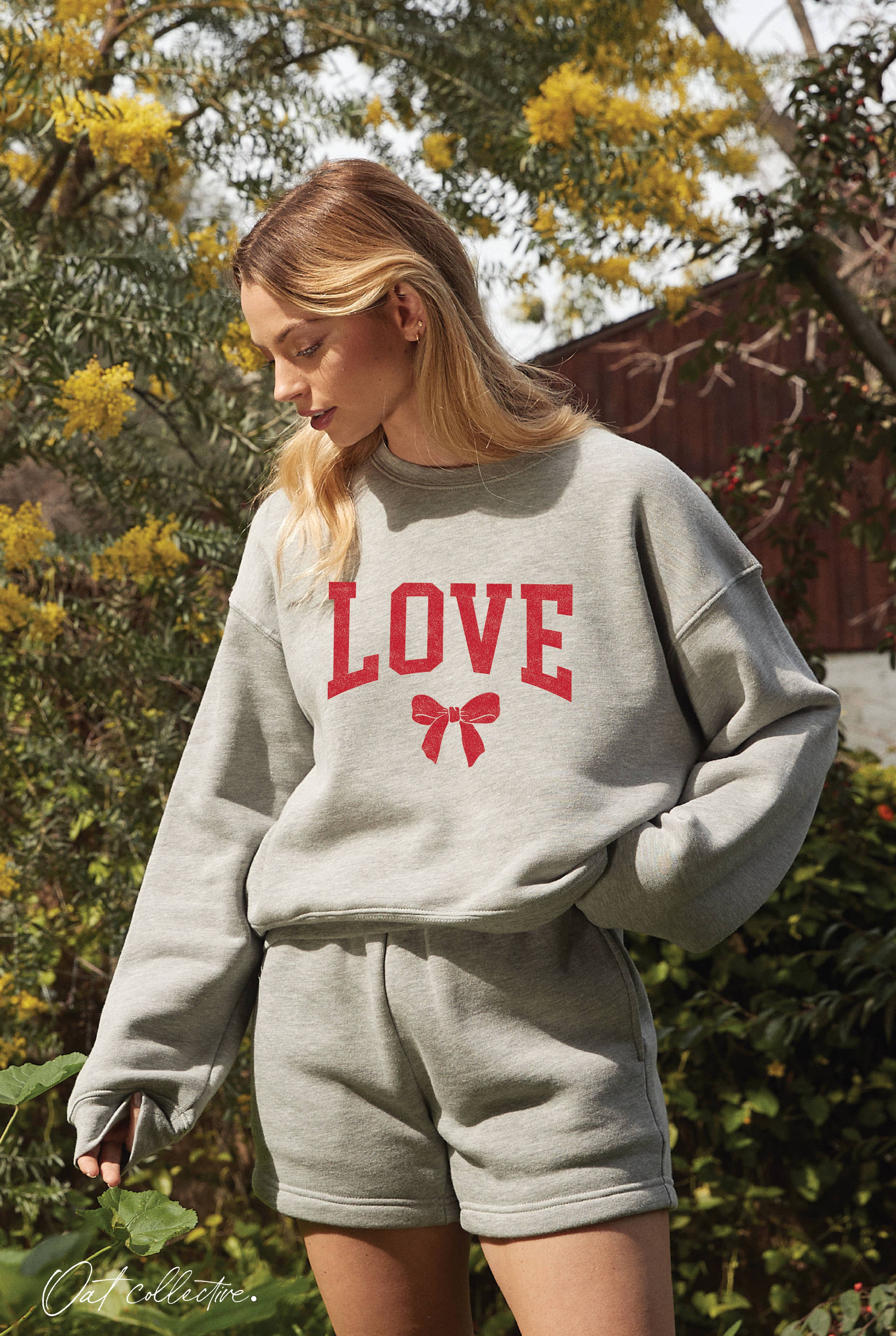 Love Bow  Mid Graphic Sweatshirt