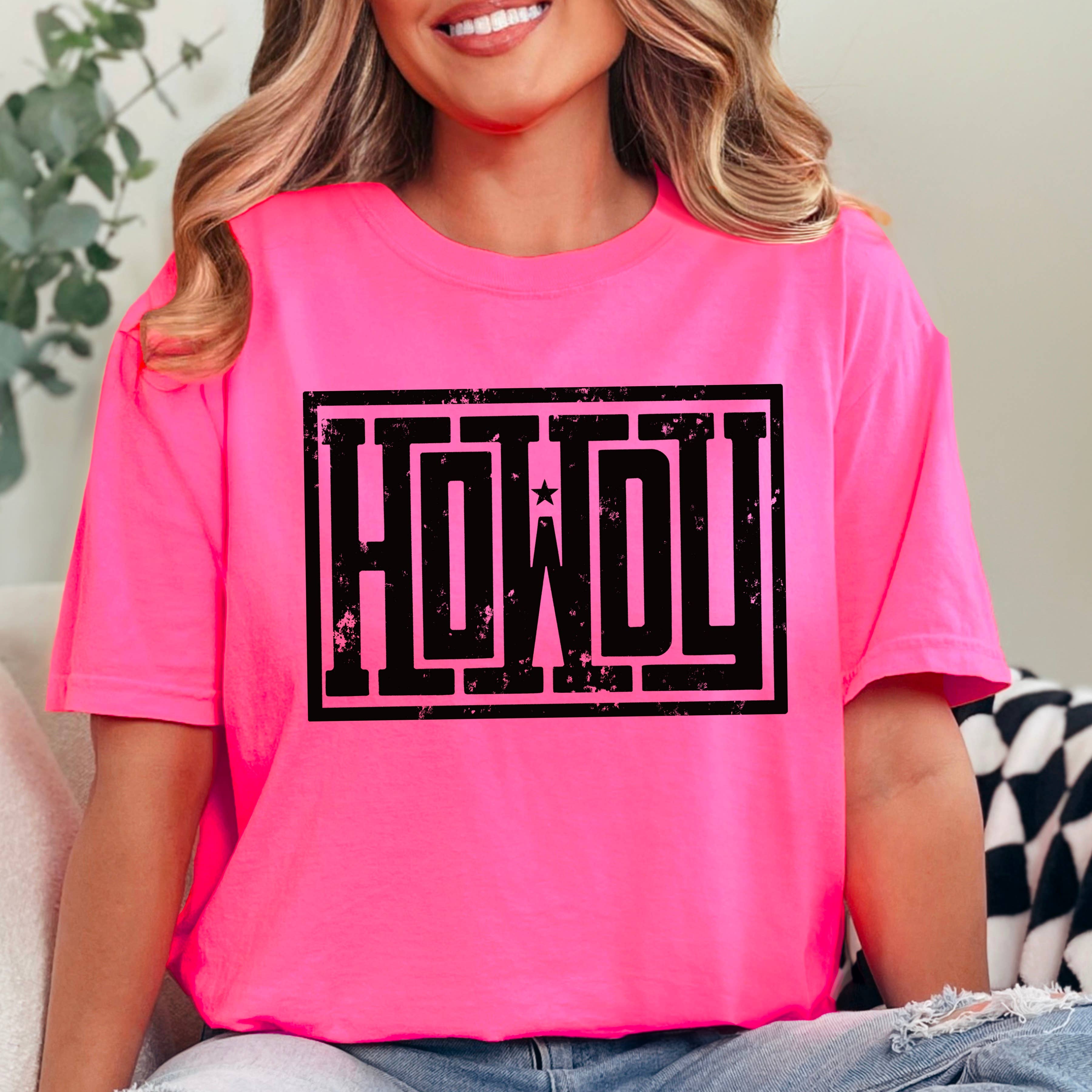 Howdy Graphic Shirt | Western Graphic Tee | Comfort Color