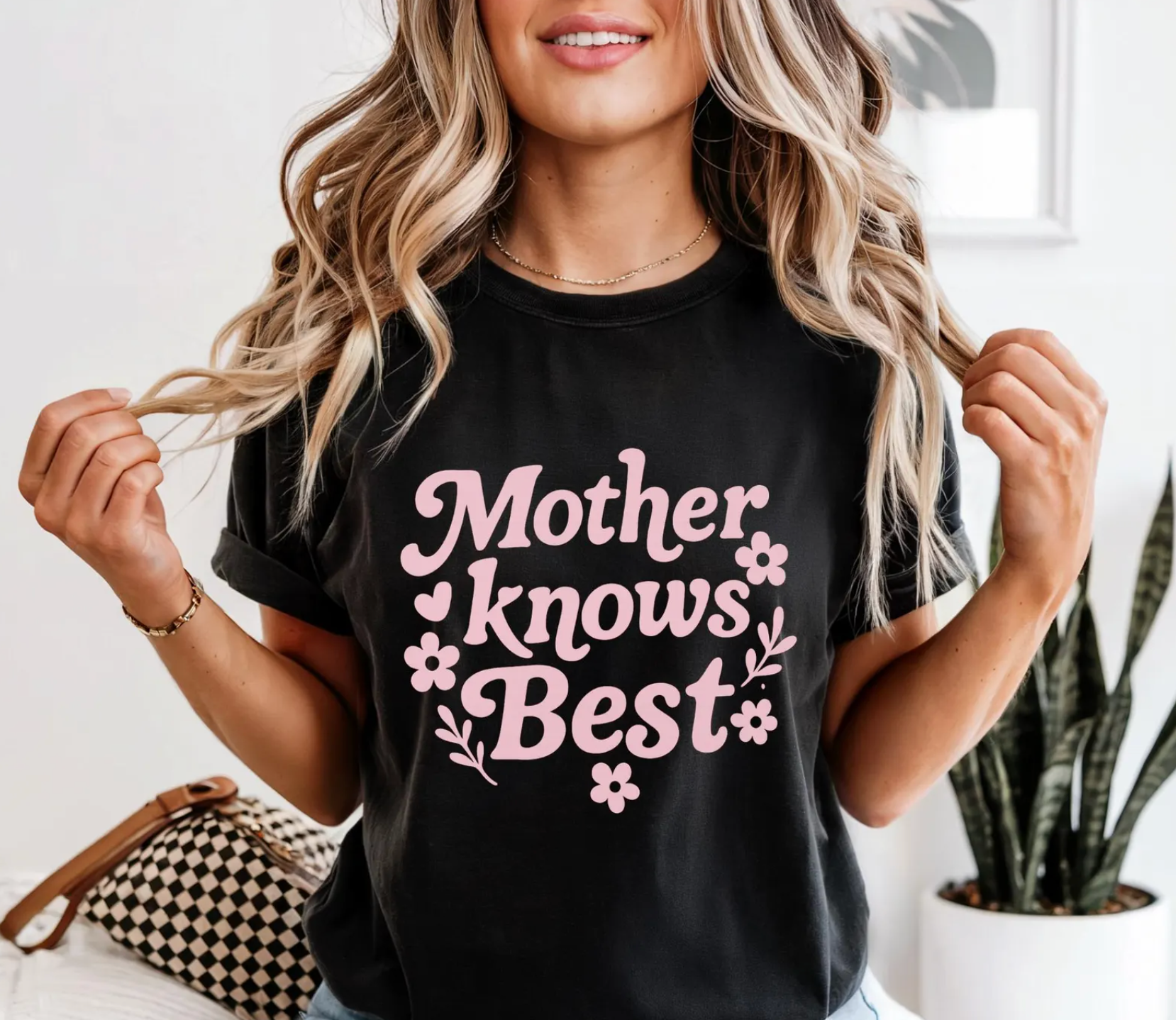 Mother Knows Best Tee