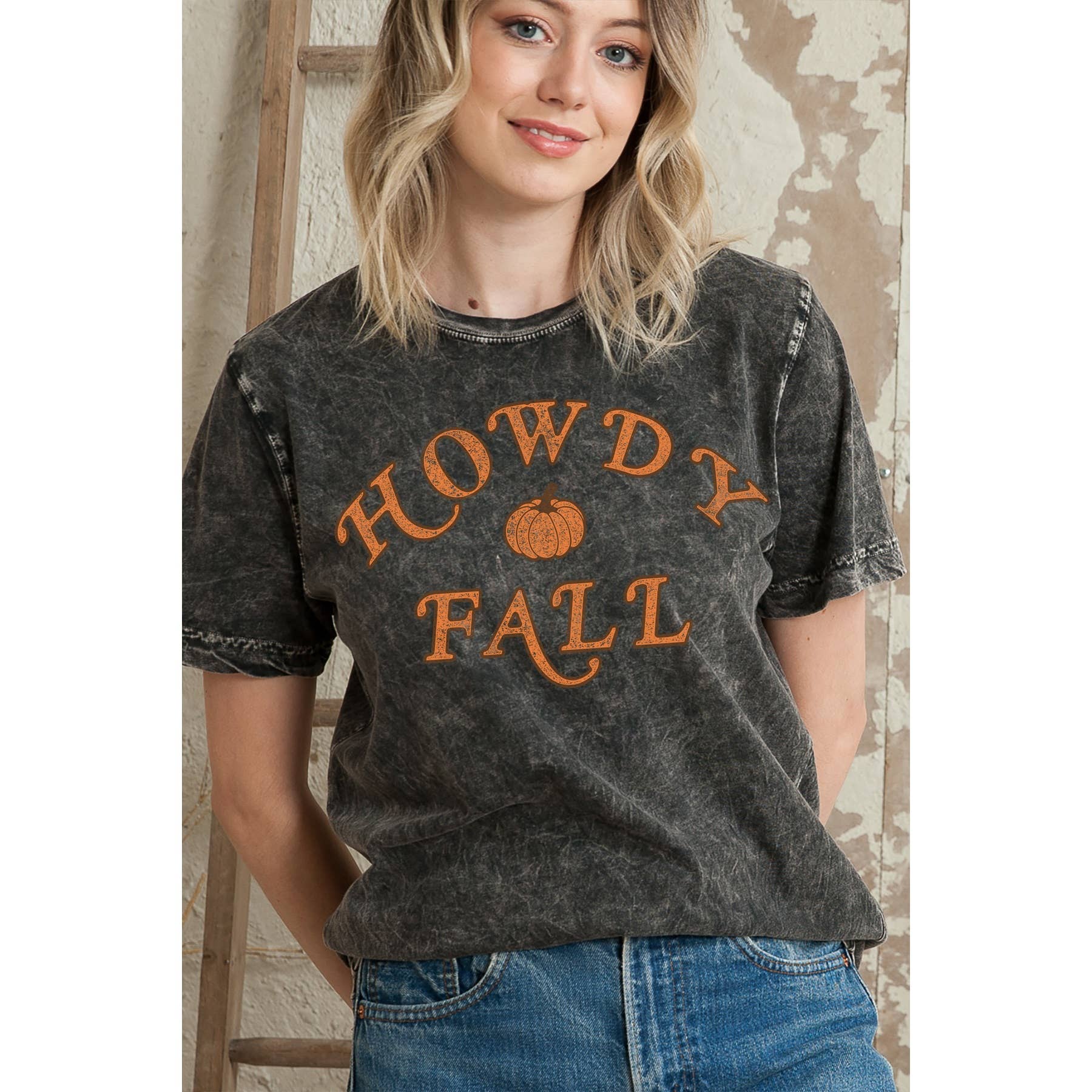 Howdy Fall - Mineral Wash T Shirt