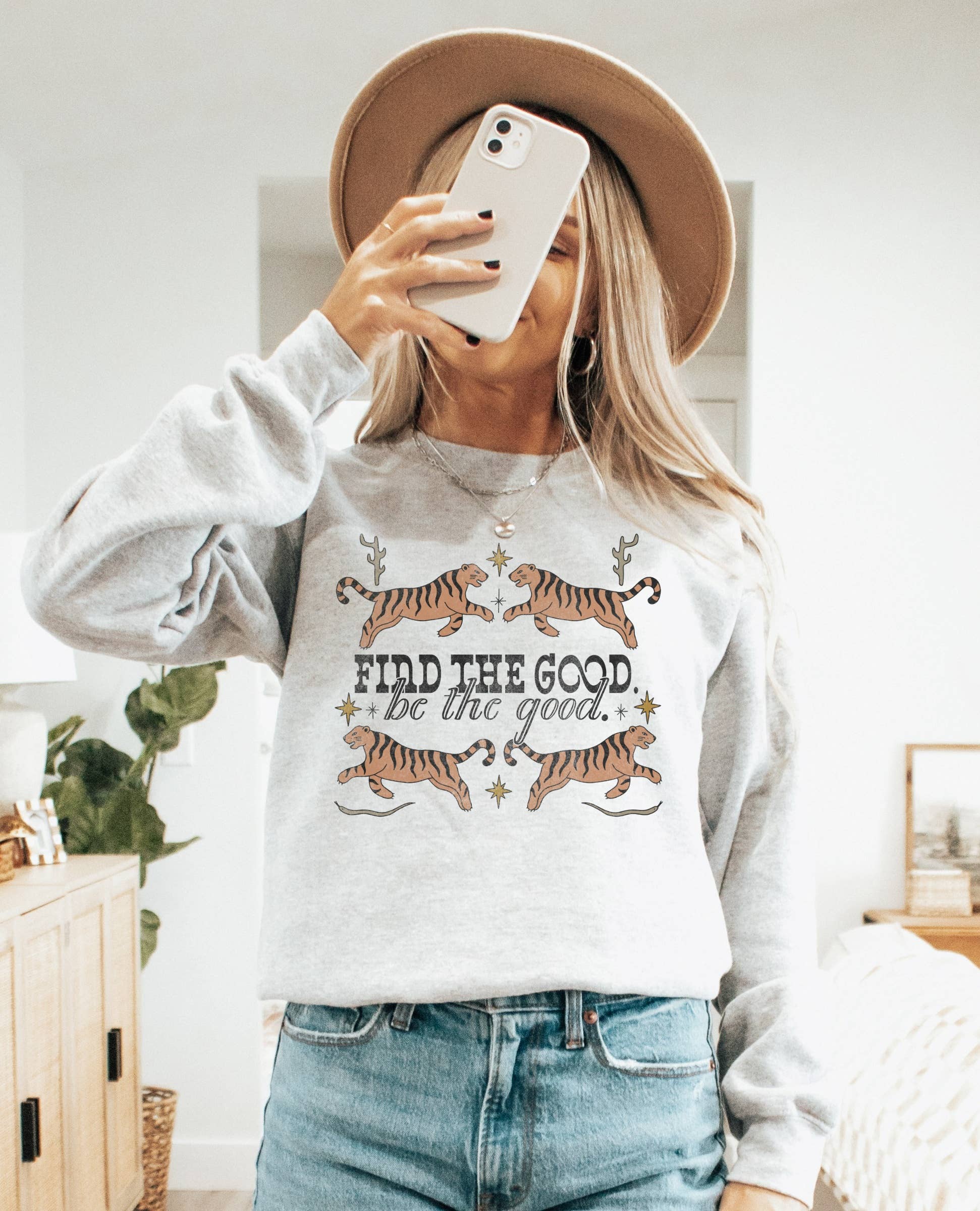Find the Good Tiger Crew Neck Sweatshirt