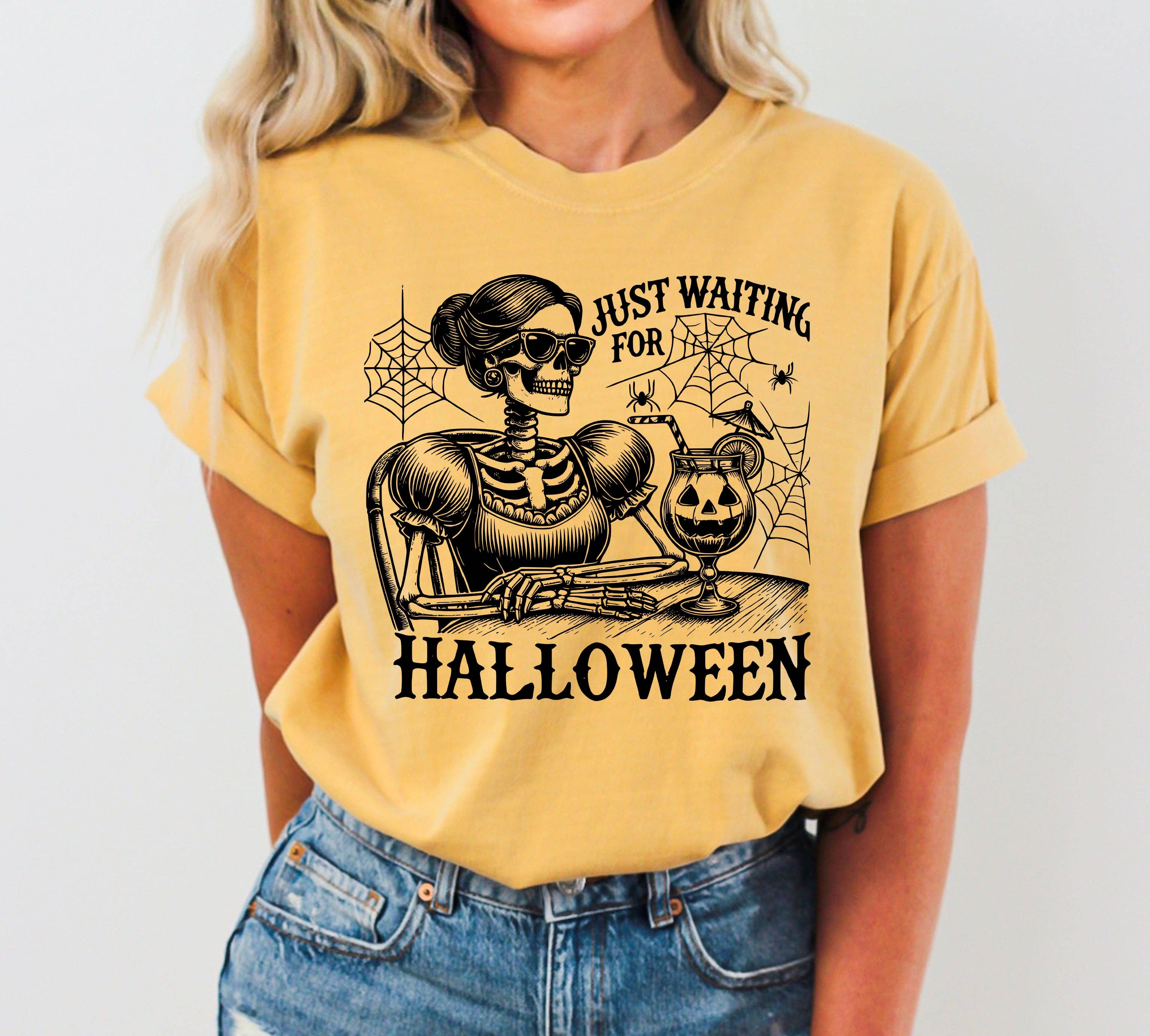 Just Waiting For Halloween Vintage, Western Halloween Tshirt