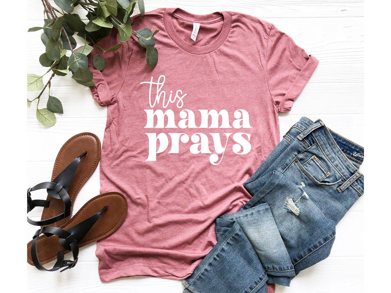 This Mama Prays T-Shirt