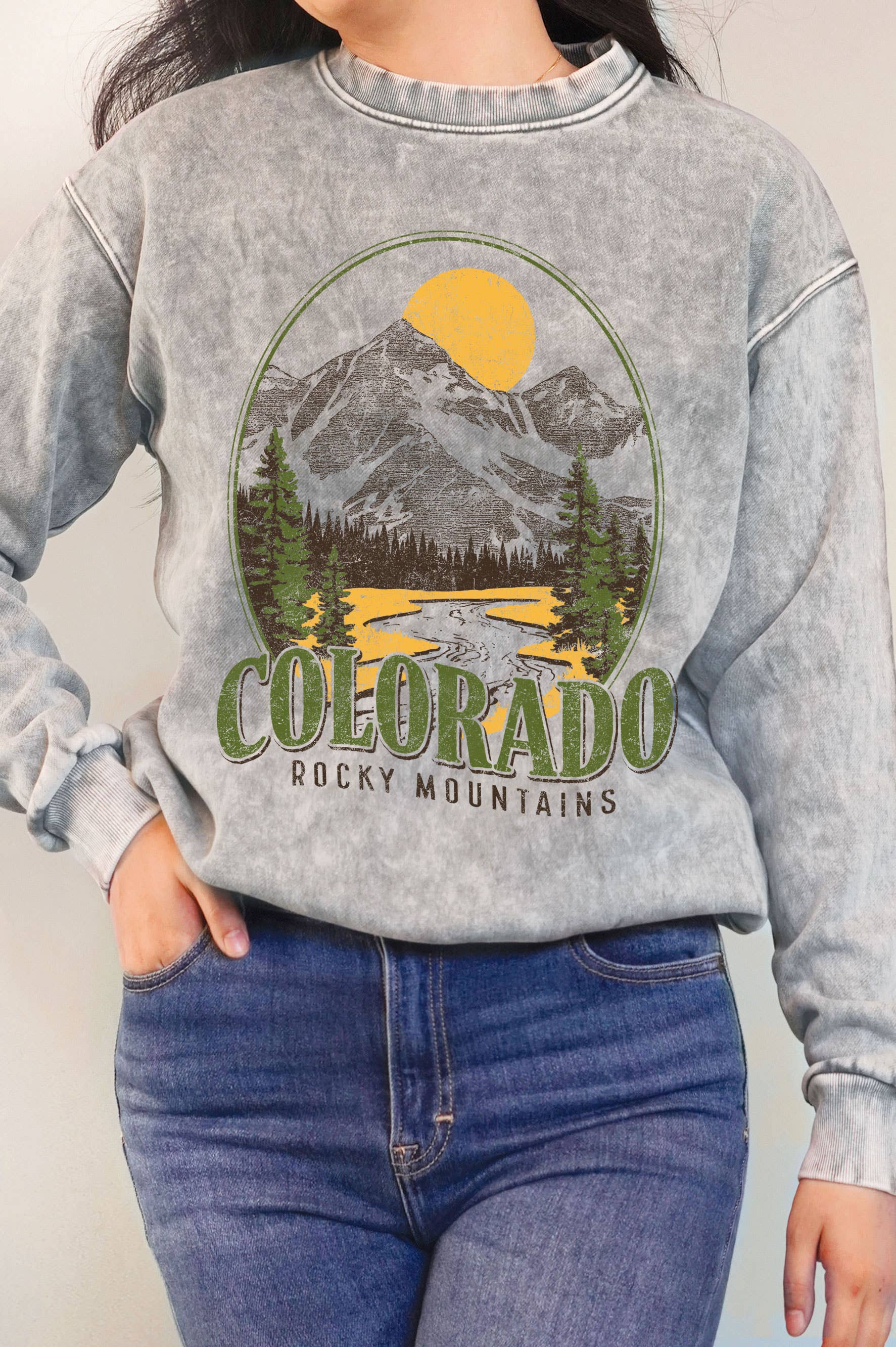 Colorado Rocky Mountains Graphic Mineral Brushed Sweatshirt
