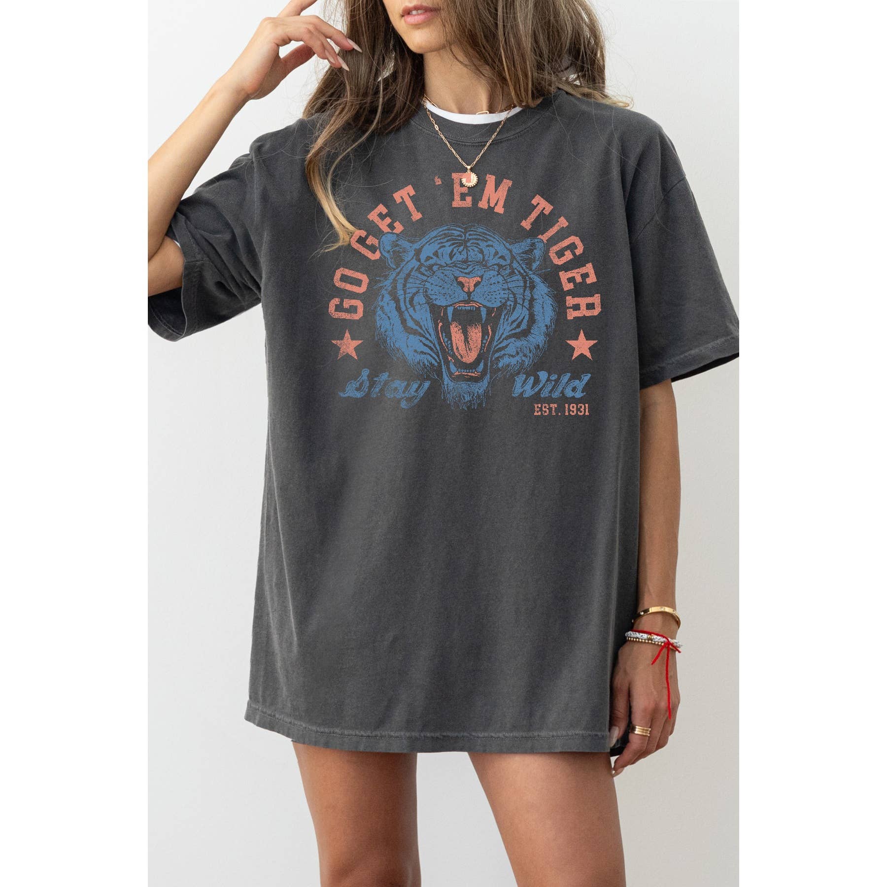 Go Get Em Tiger - Oversized Unisex T Shirt