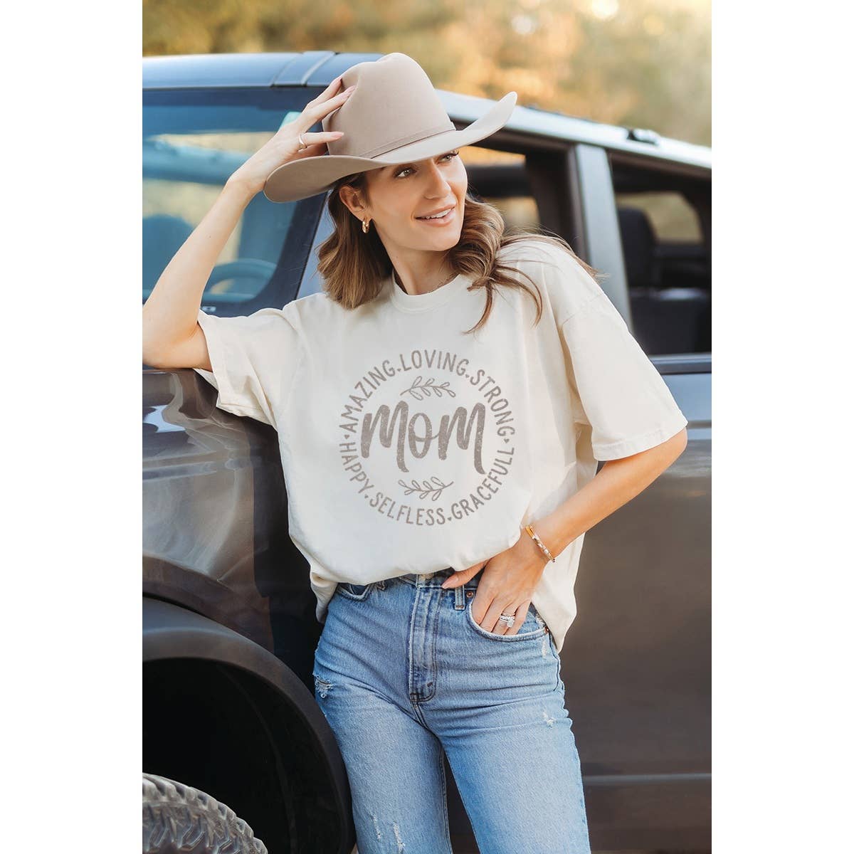 Mom Graphic Tee