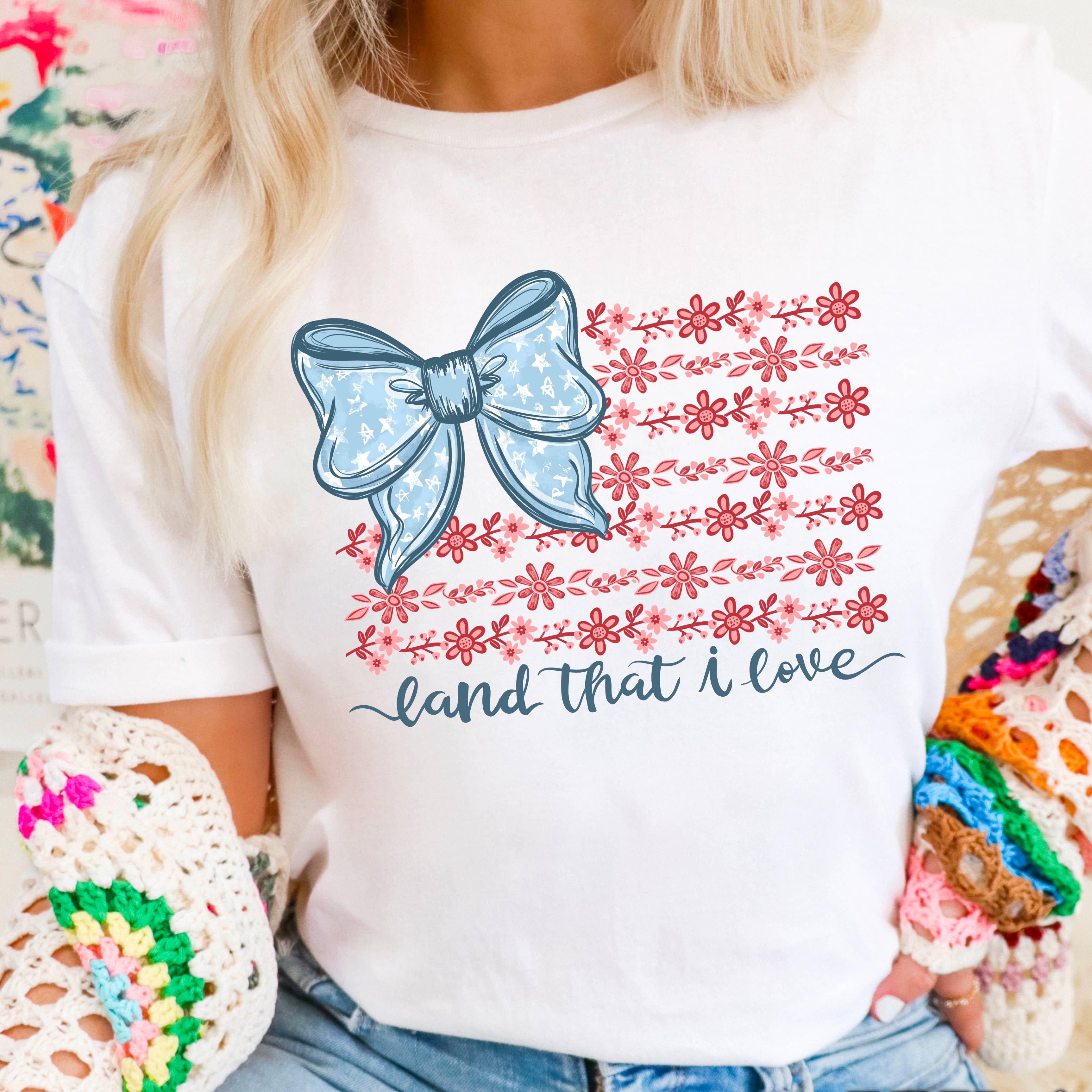 Land That I Love July 4th Graphic T-Shirt | Gildan
