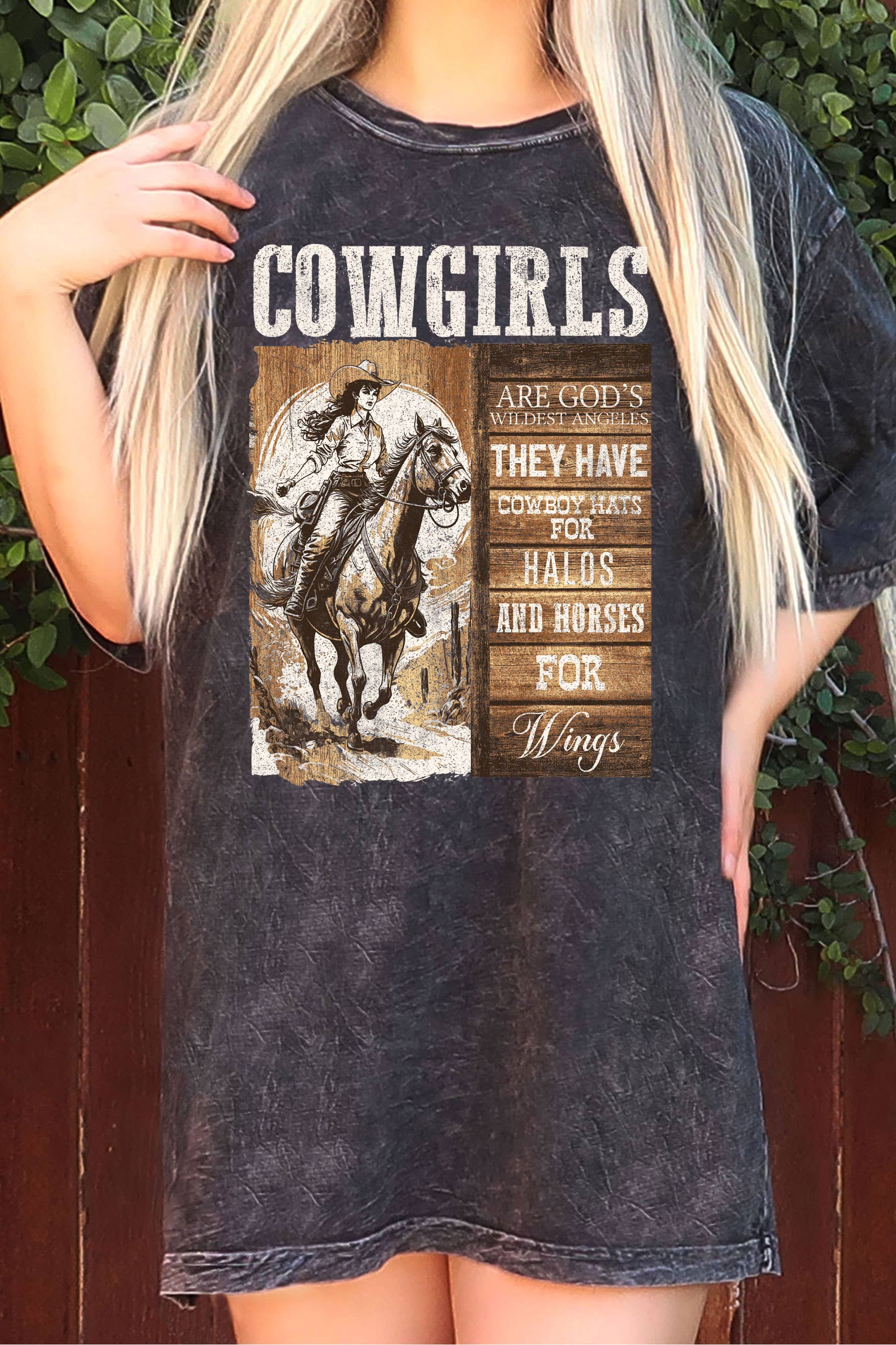 Riding Cowgirls Oversize Mineral Graphic Tshirt