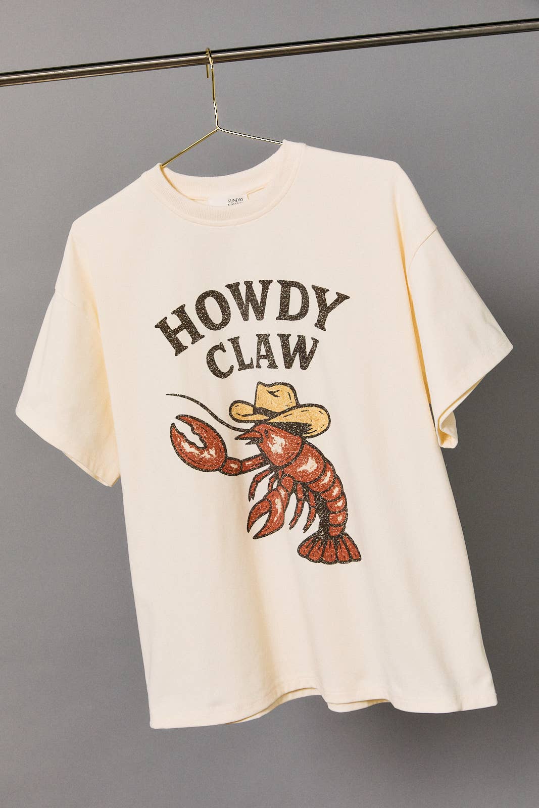 Half Sleeve "Howdy Claw" Oversize Graphic T-Shirt