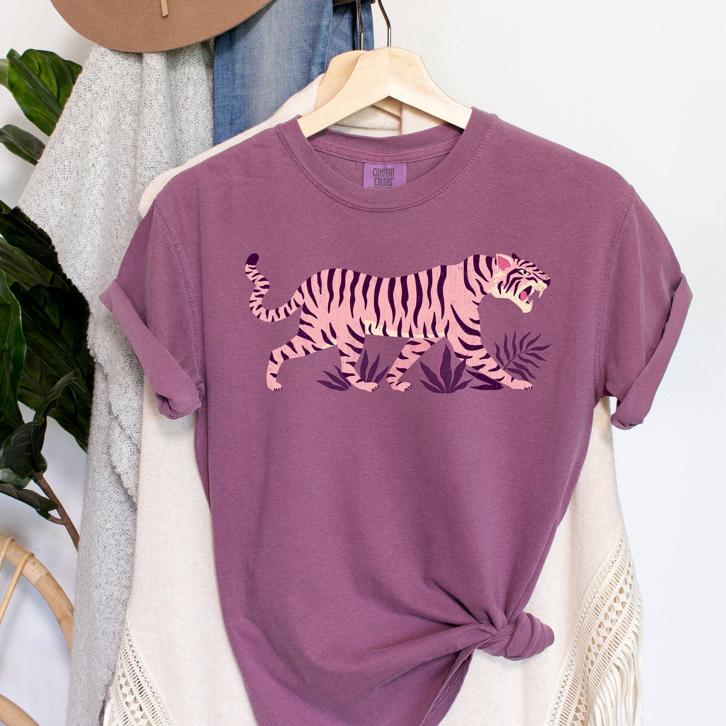 Tiger Wild Animal Lover Chic T-Shirt