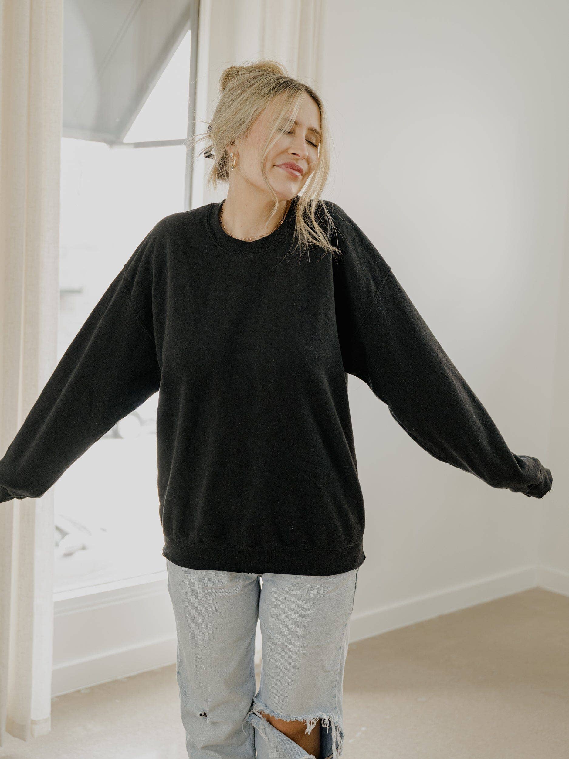 LivyLu Black Blank Thrifted Sweatshirt