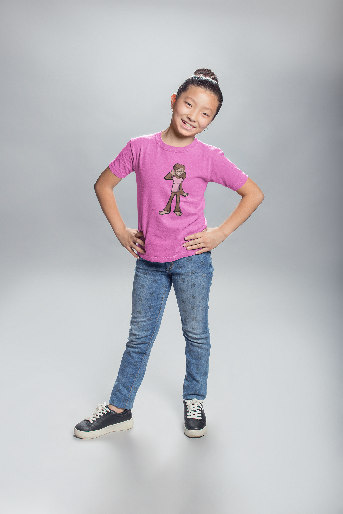 Sammie Squatch "Suzie" Tshirt (Pink)