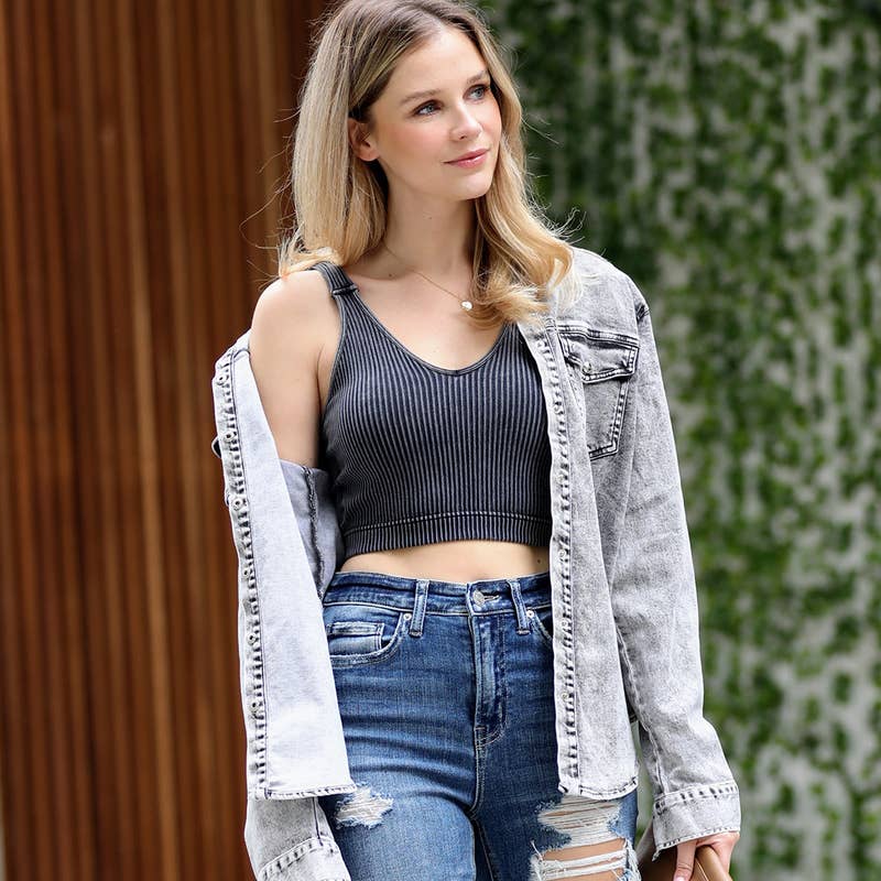 `.Washed Rib Seamless Bralette w/ Removable Bra