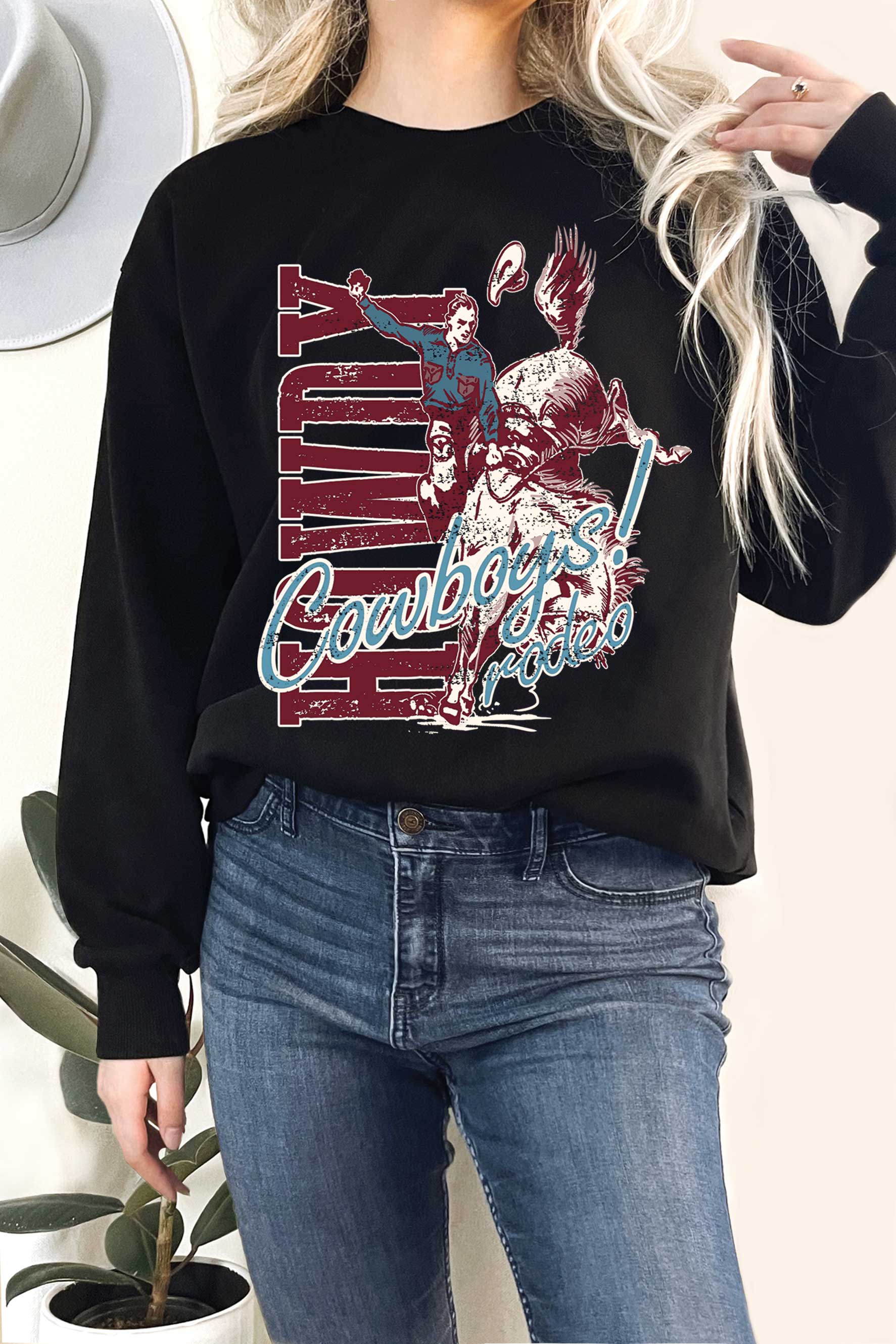 Howdy Cowboy Graphic Sweatshirts