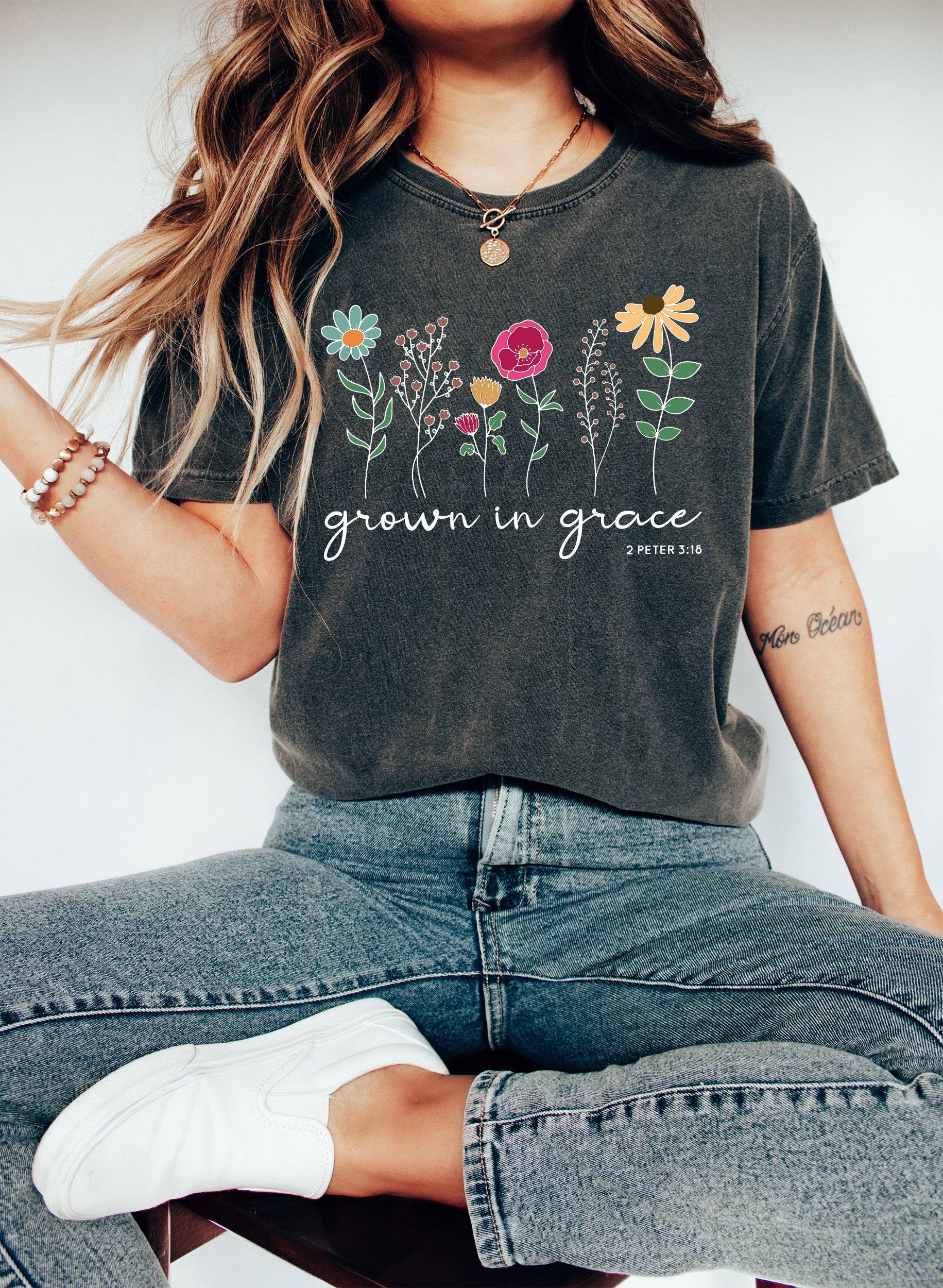 Grown in Grace Floral Wh T-Shirt