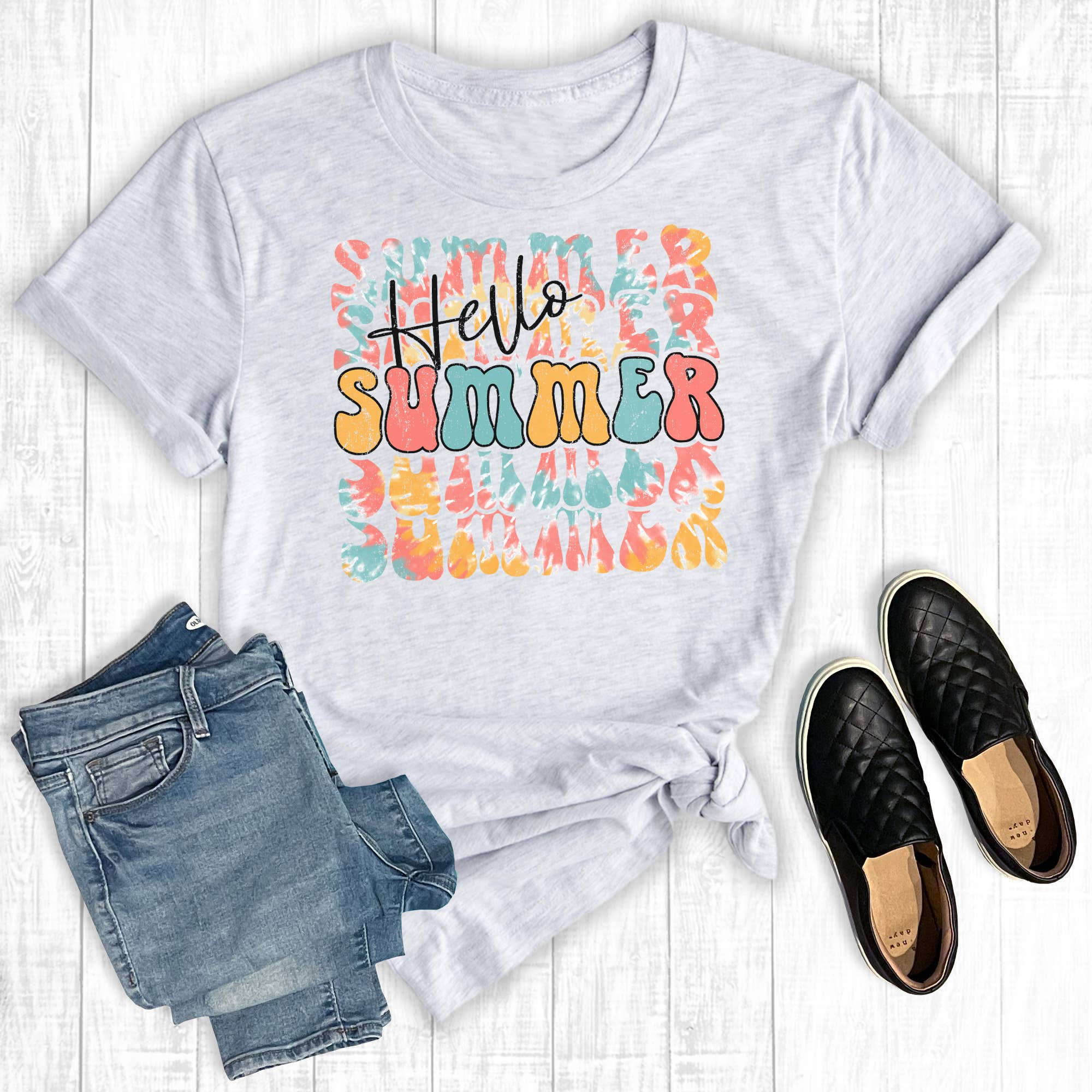 Hello Summer Graphic Tee