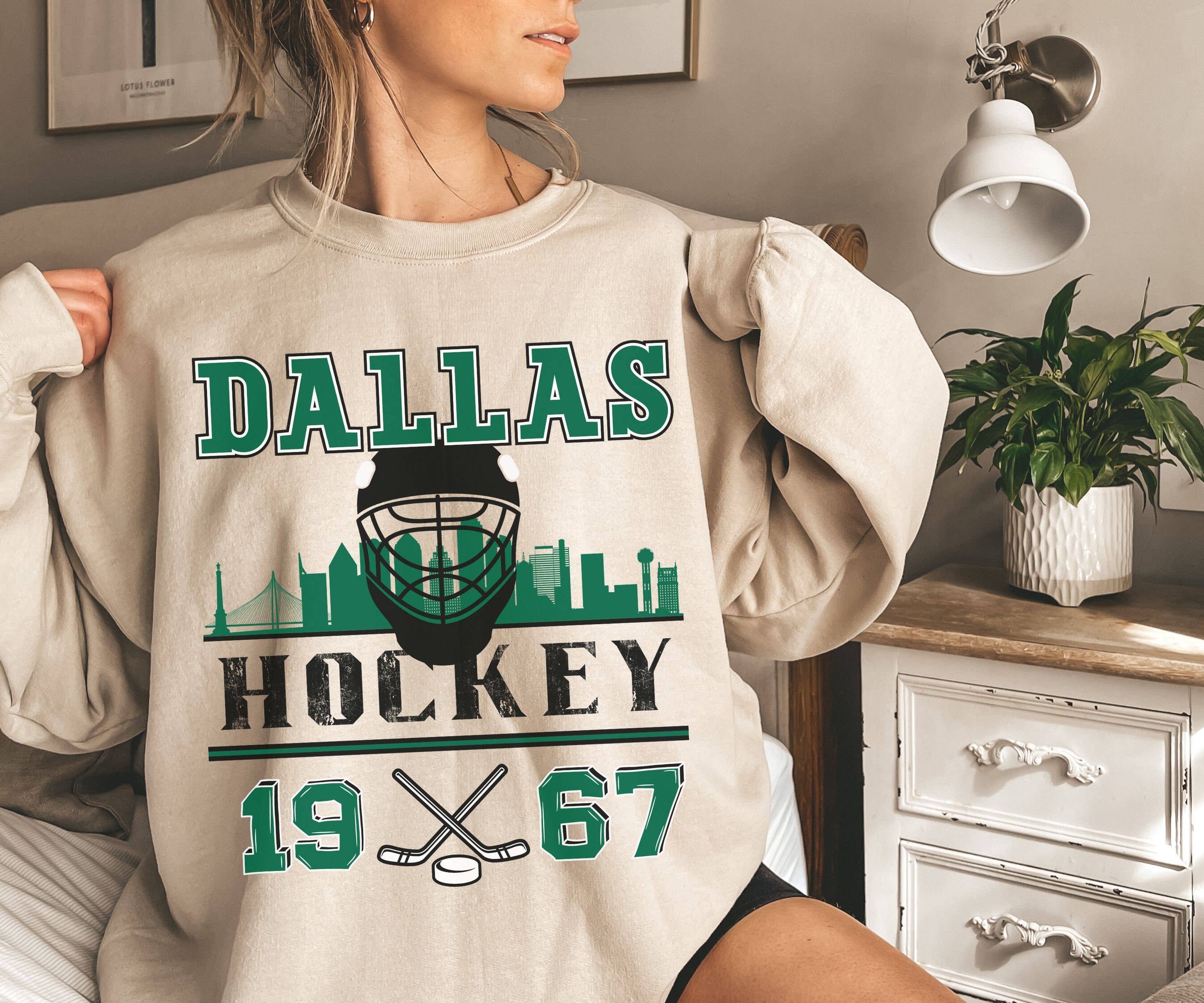 Vintage Dallas Hockey Crewneck Sweatshirt - Perfect Fan Gift