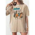 Desert Inn Roam Free - Boots Oversized Unisex Tee