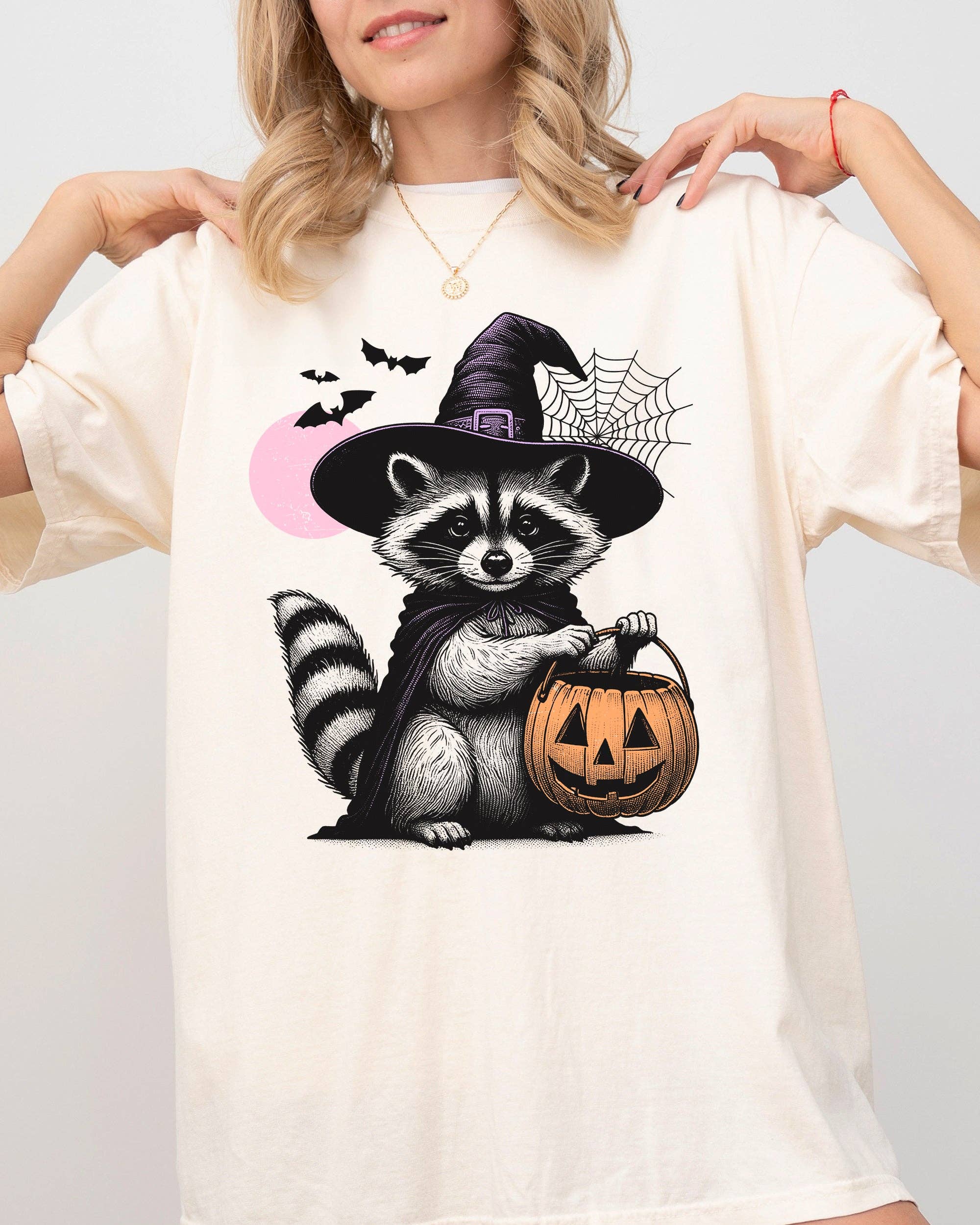 Racoon, Animal Vintage, Farm, Western Halloween Tshirt