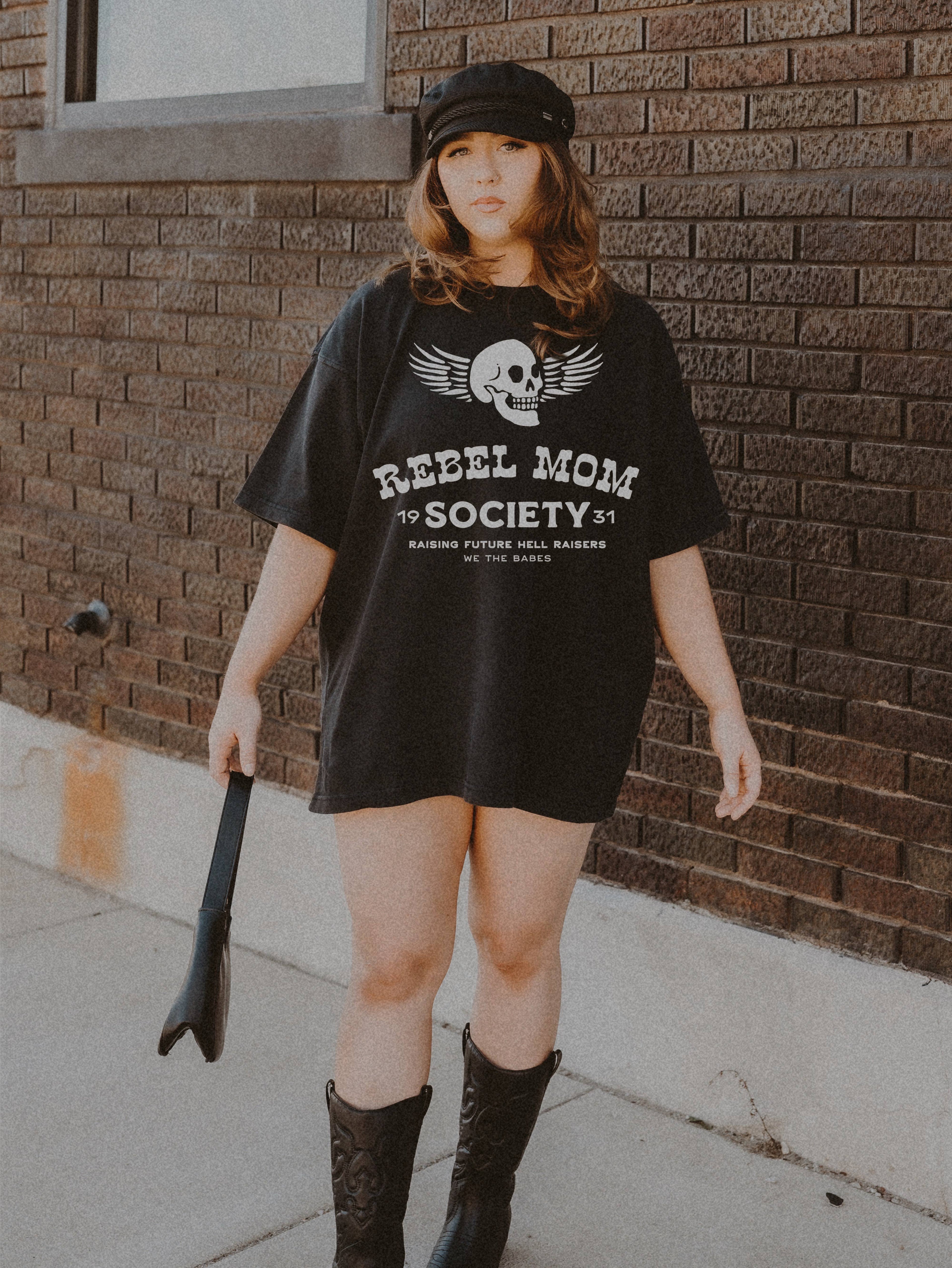 Rebel Mom Society Motherhood Women’S Graphic Tee - Black