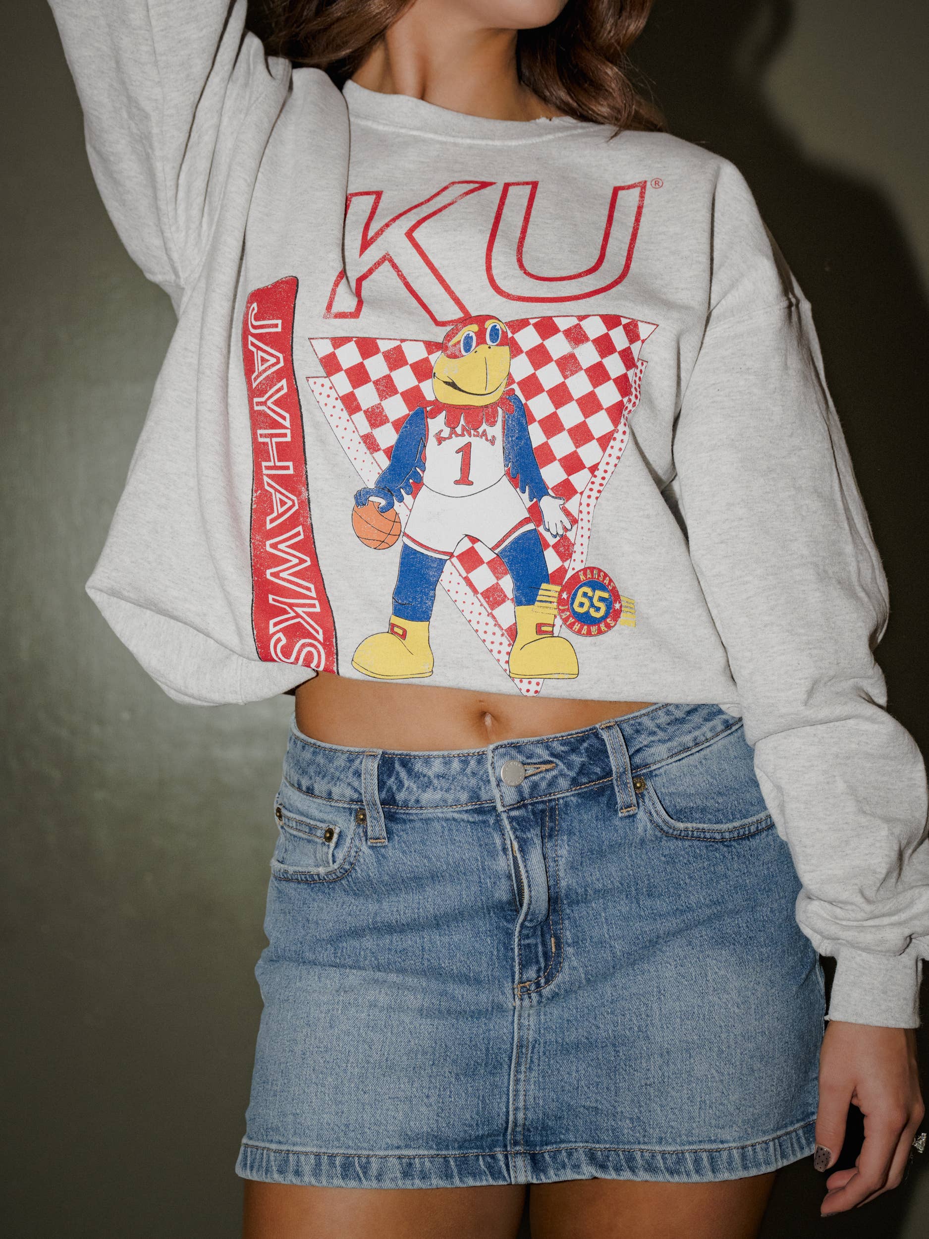 Ku Jayhawks Courtside Hoops Ash Gray Thrifted Sweatshirt