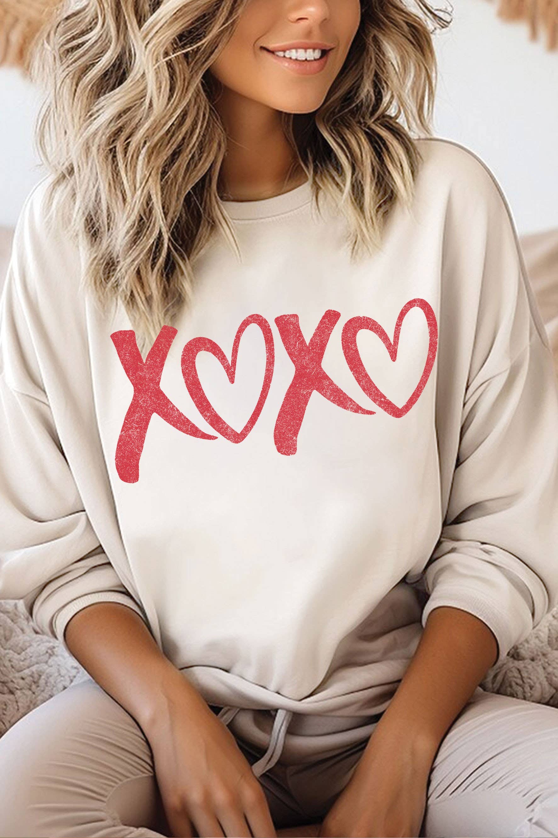 Xoxo Puff Valentine Graphic Brushed Sweatshirts