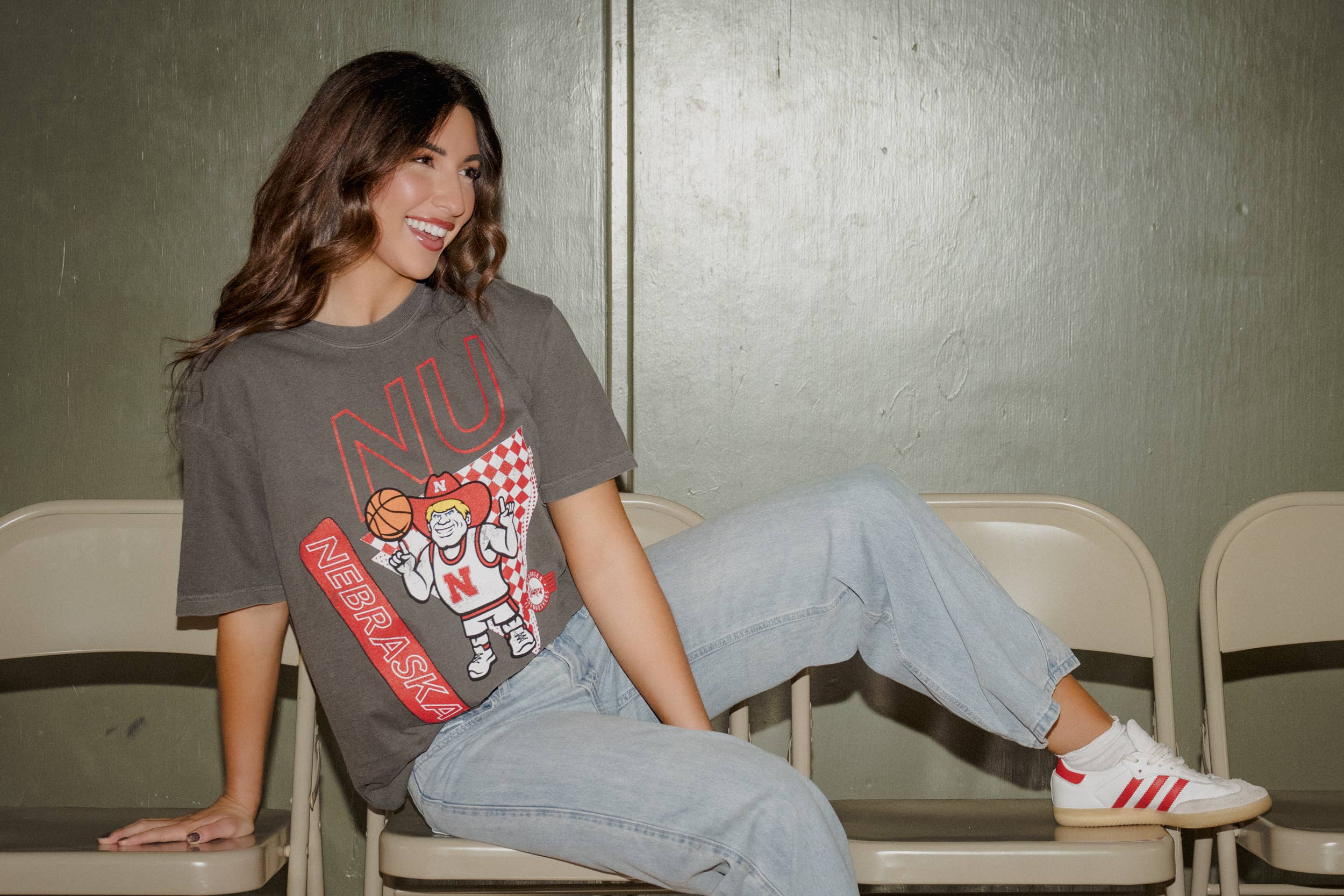 Nebraska Huskers Courtside Basketball Pepper Cc Tee