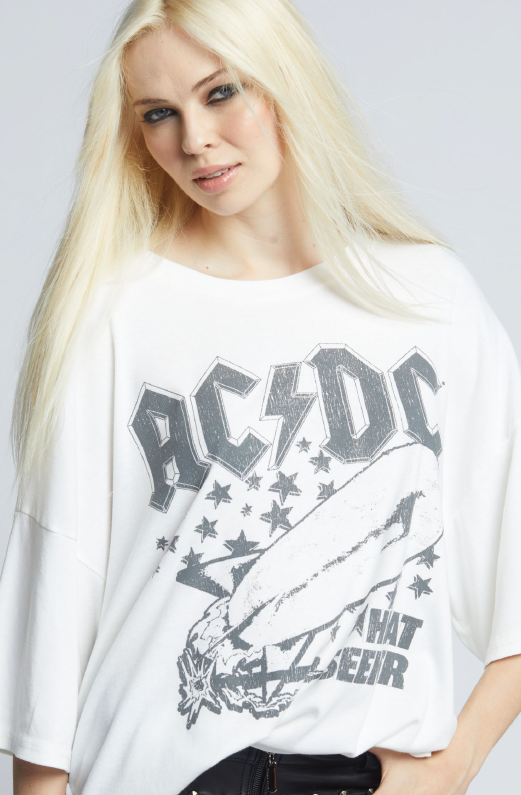 303340 - 1230 Ac/Dc One Size Graphic Tee