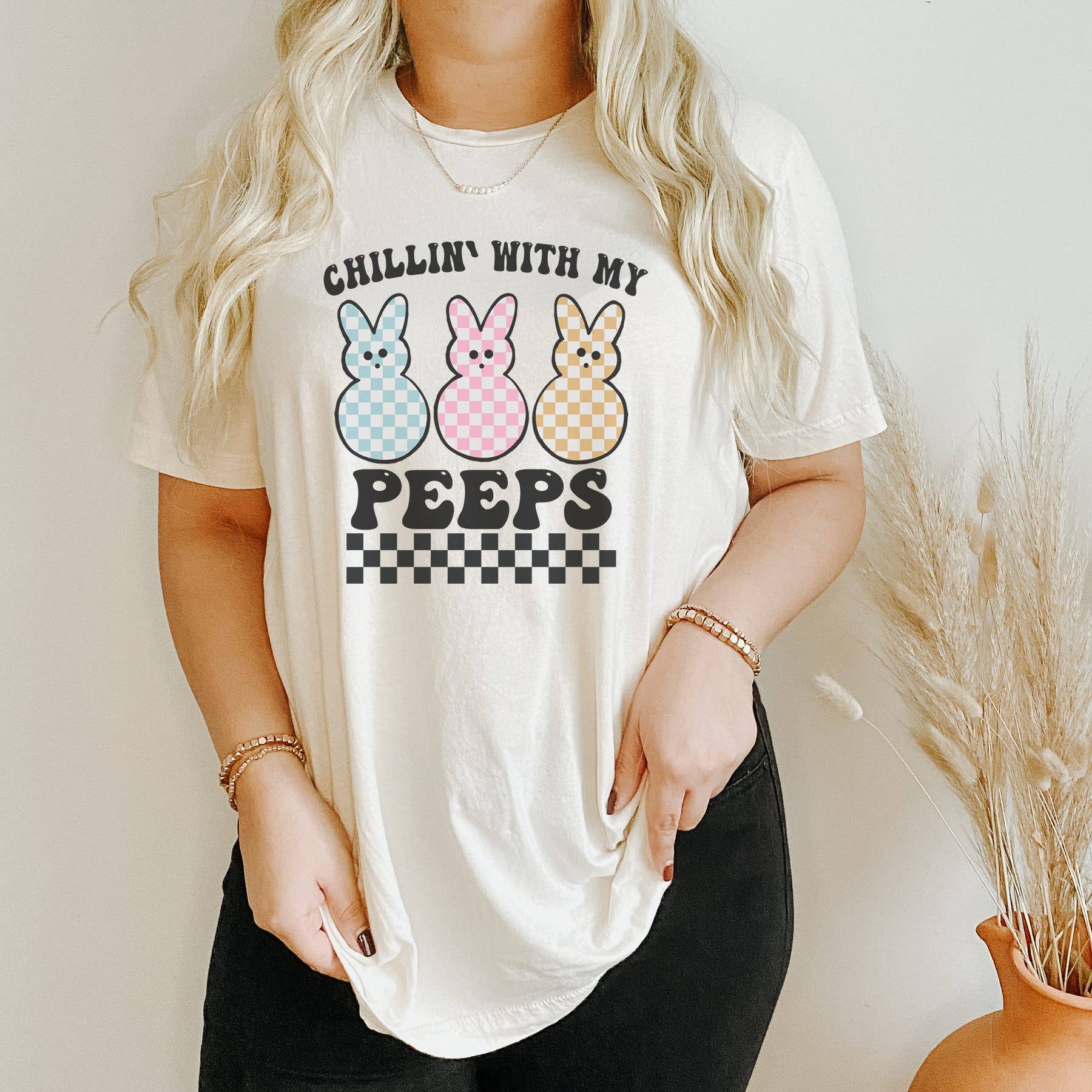 Chillin with My Peeps Easter Graphic Tee | Women's Tees