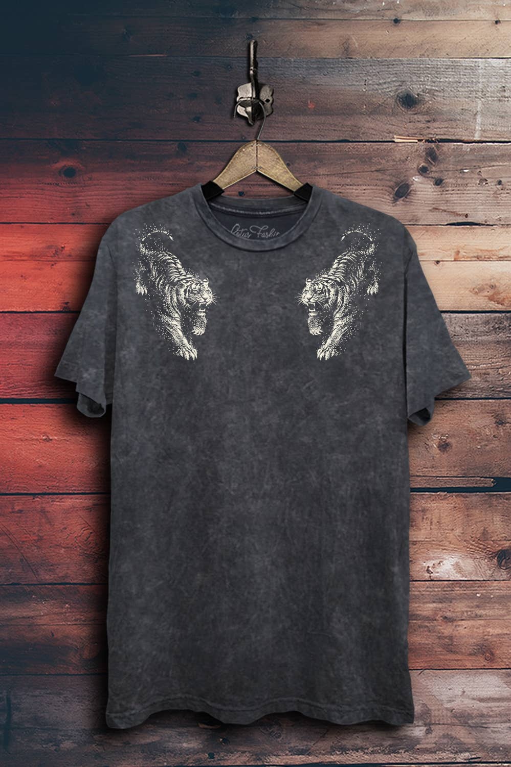 Two Tigers Graphic Top