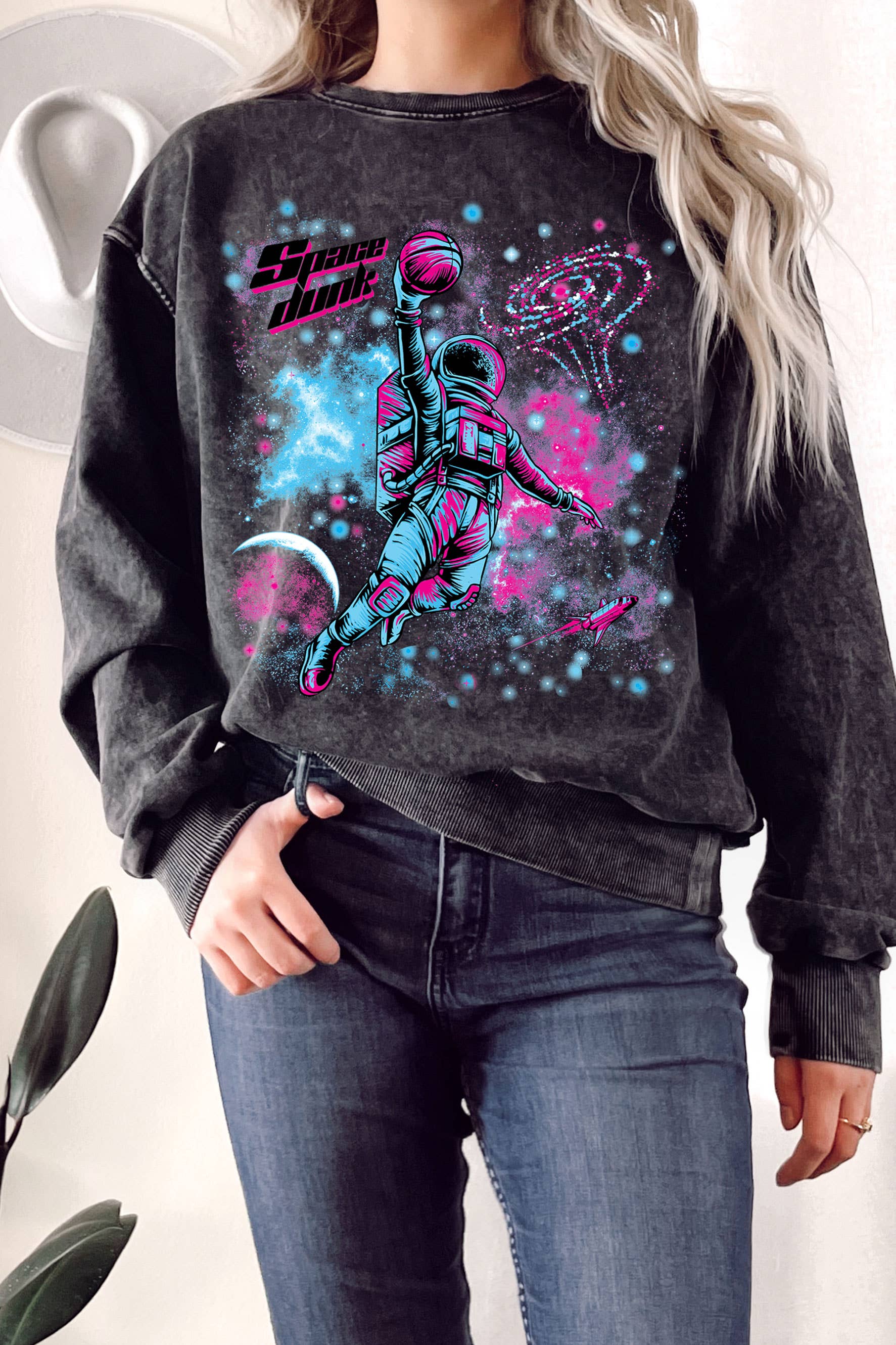 Astronaut Space Dunk Graphix Terry Sweatshirts