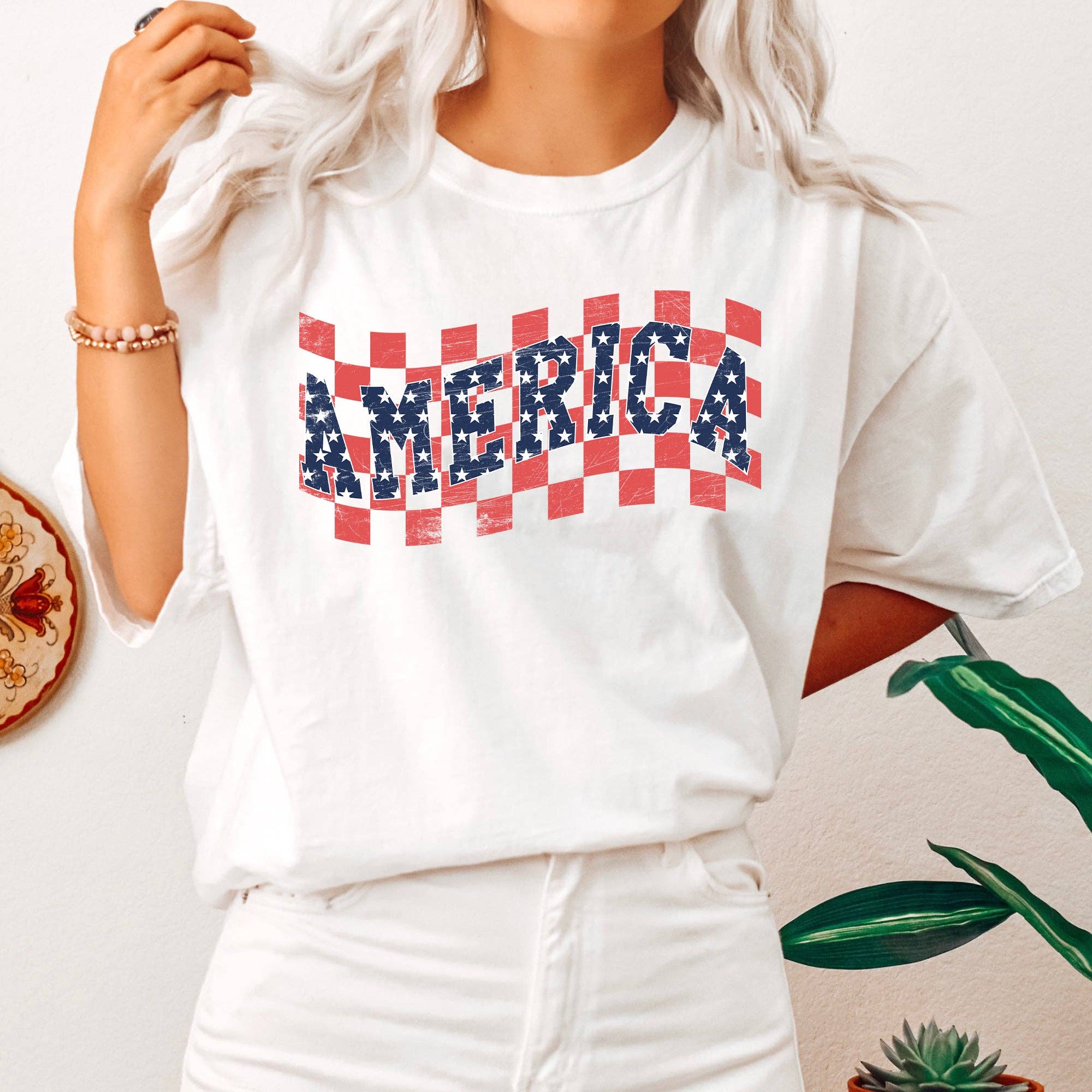 America, Retro, Patriotic, USA, Checkered, Vintage, Comfort Colors Tshirt