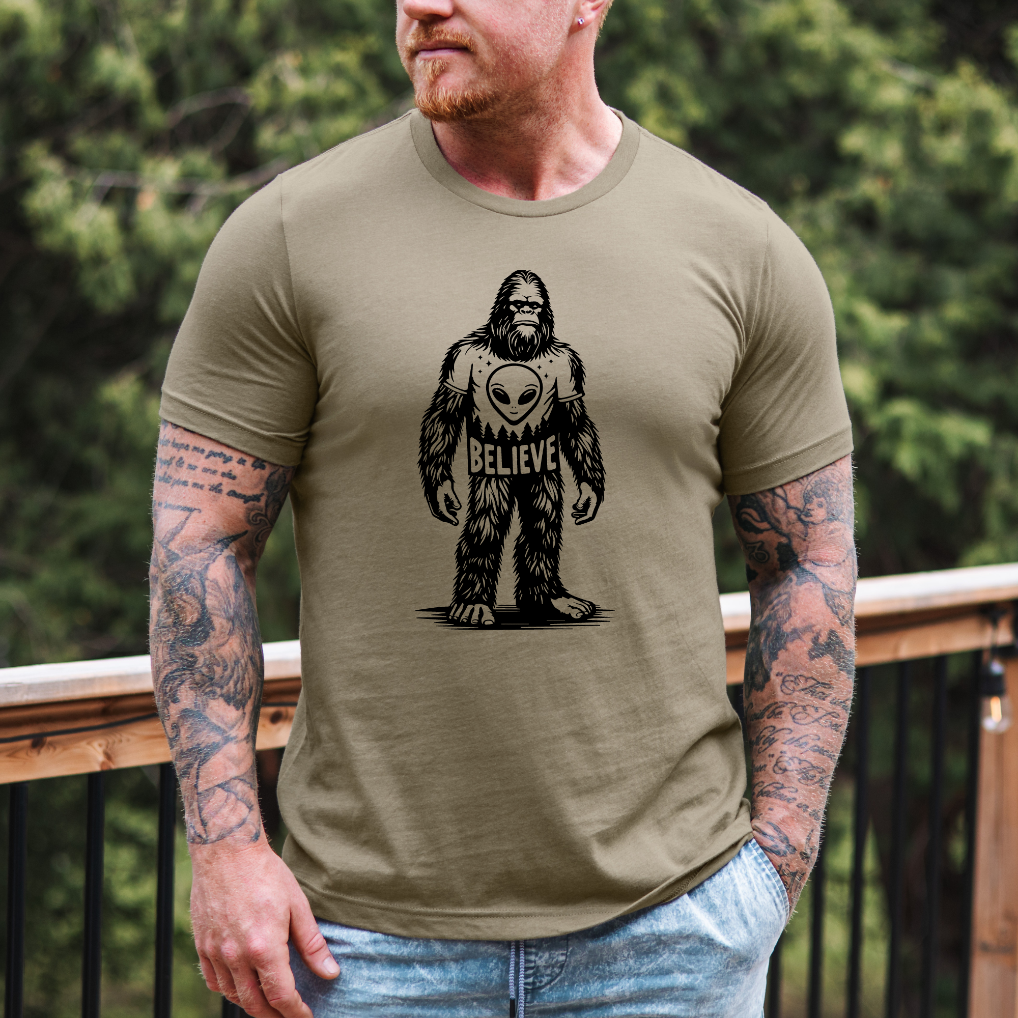 Bigfoot Aliens Graphic Tee 269(Dtf)