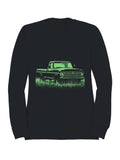 Vintage Truck in Grassland Silhouette Men's Sweatshirt