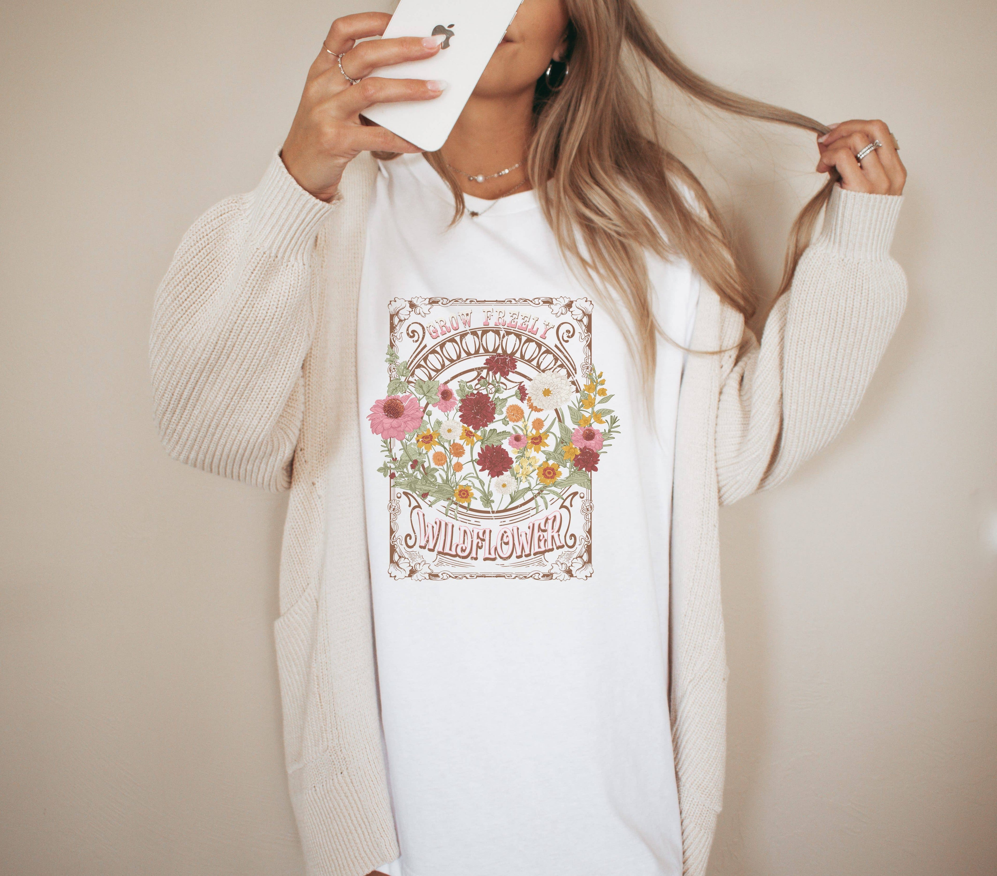 Grow Freely Tee | Botanical Tshirt