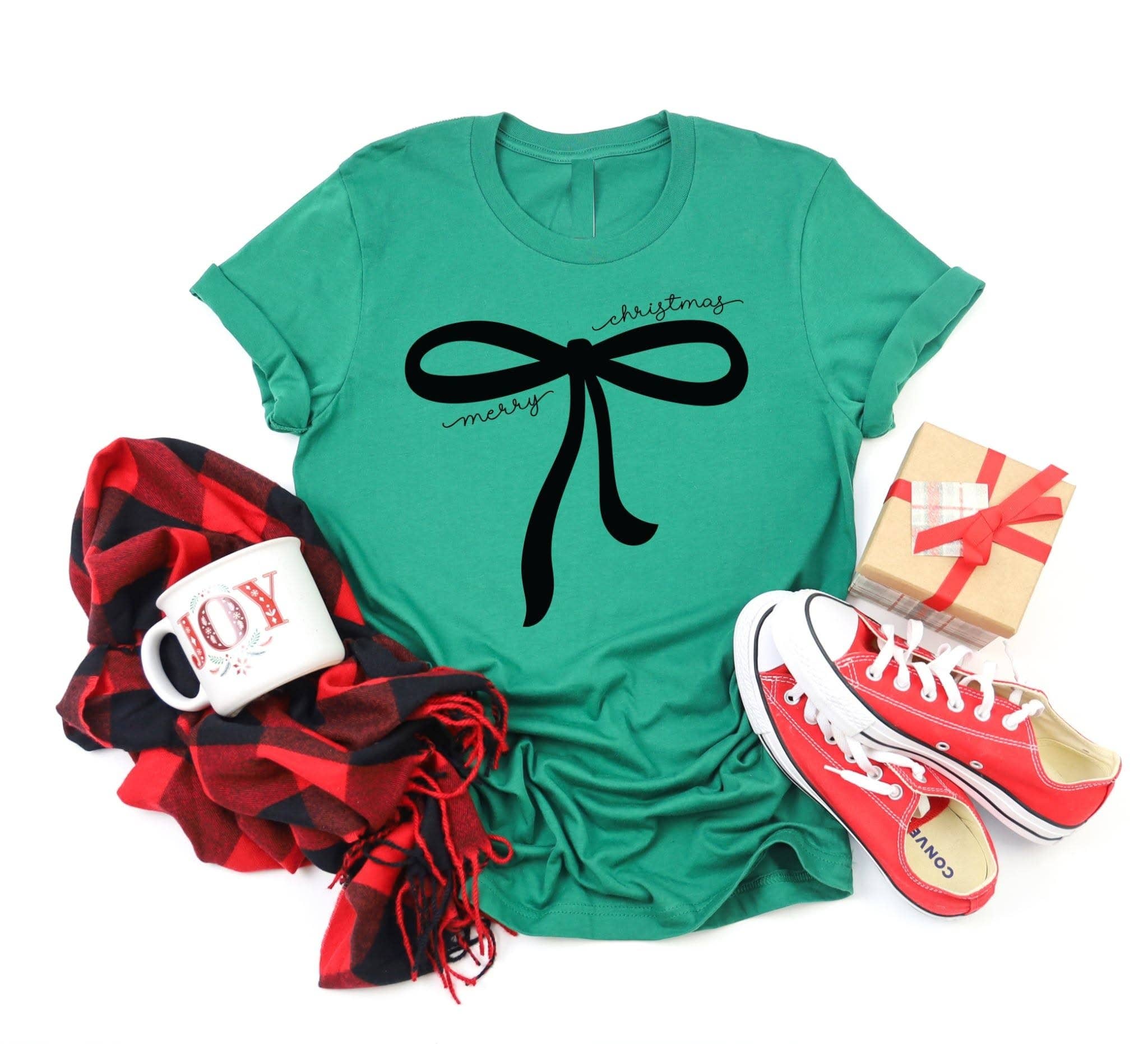 Merry Christmas Black Bow Green Holiday Graphic Tee