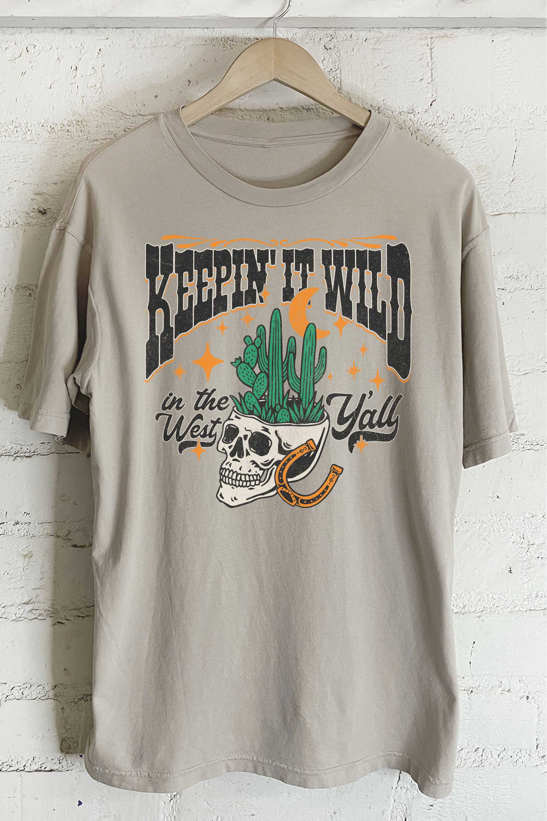 Keepin' It Wild in the West Y'all Oversize Graphic Tshirts