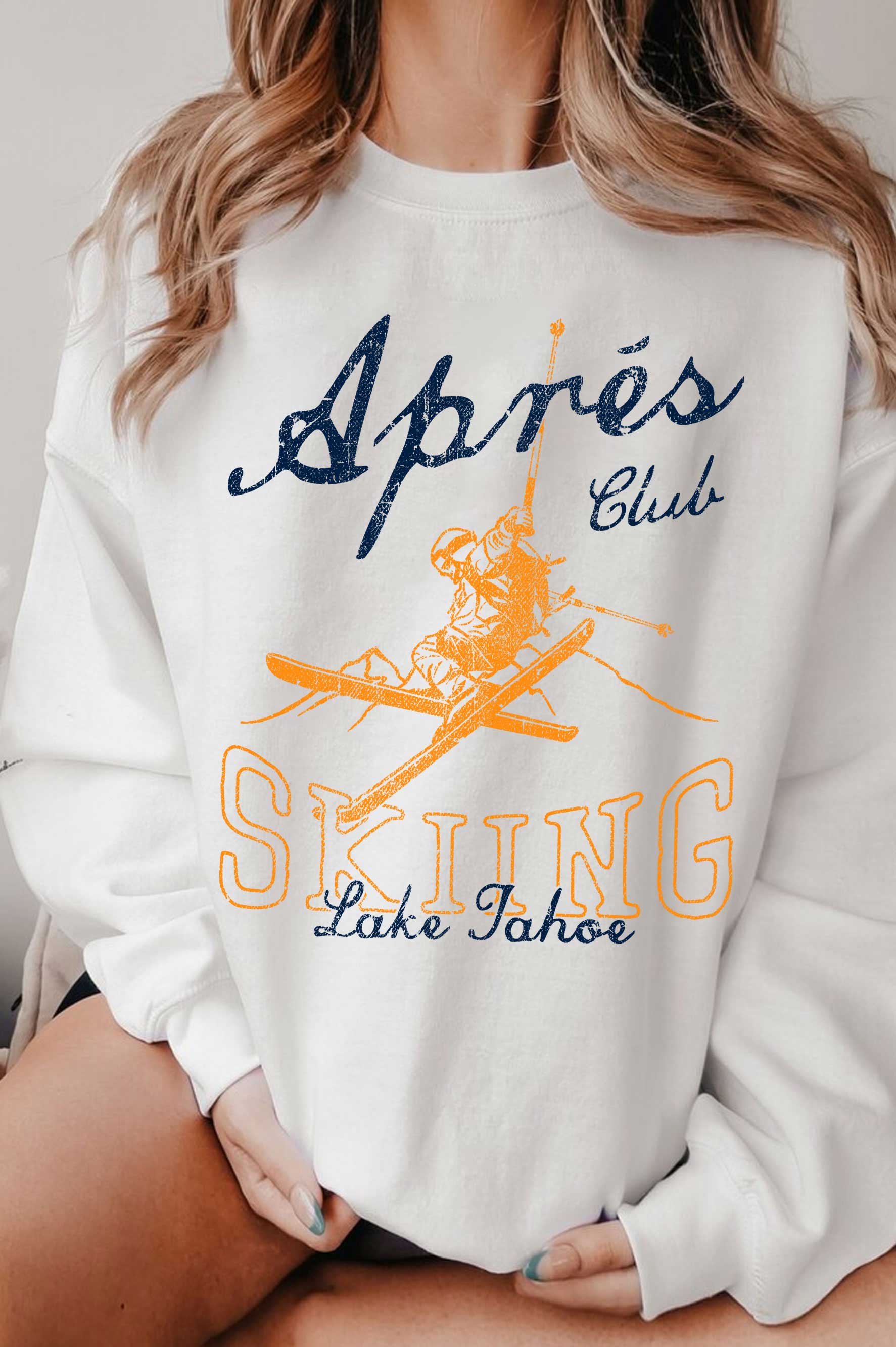 Apres Club Skiing Lake Tahoe Graphic Brushed Sweatshirts